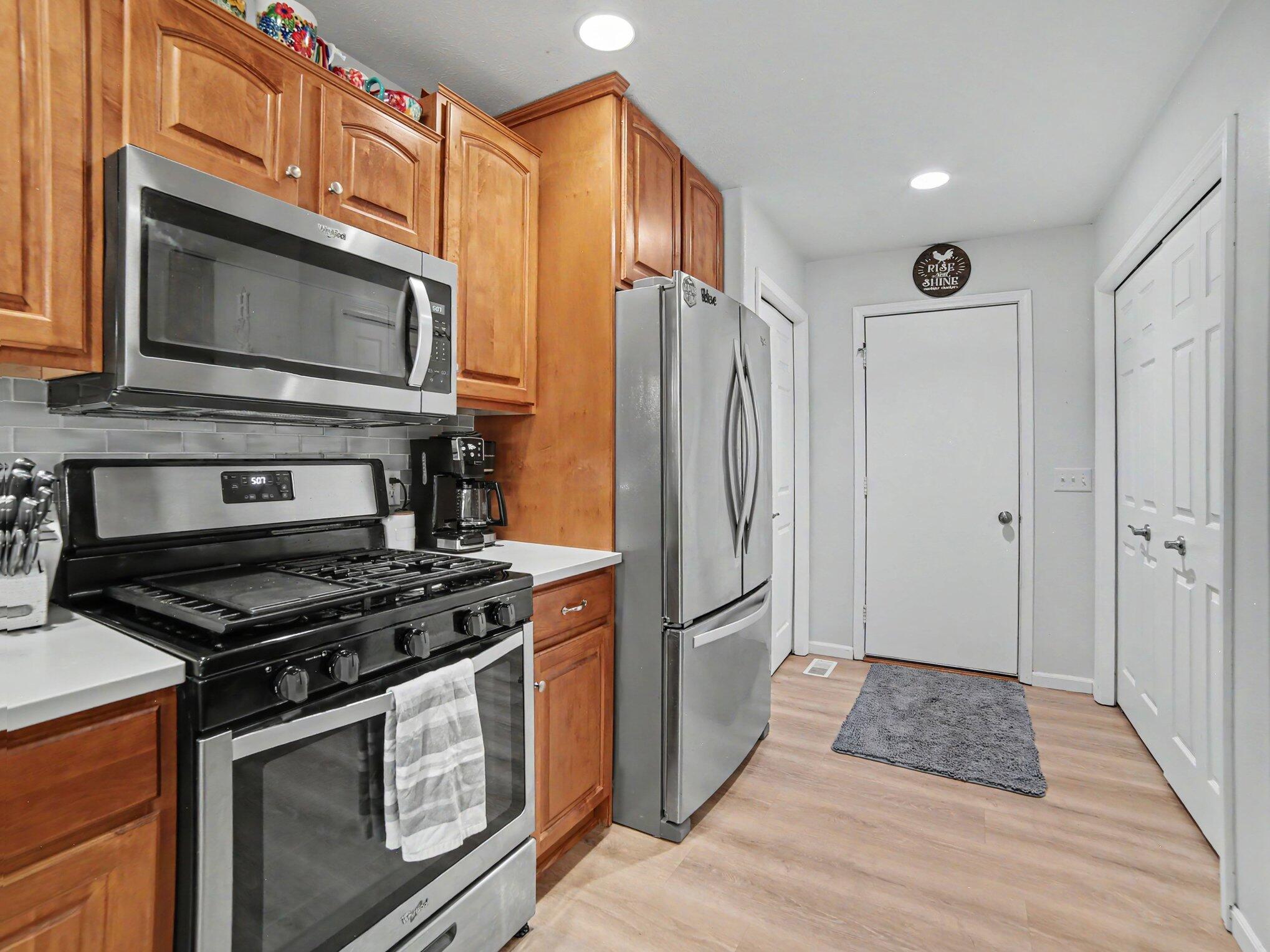 3672 Whispering Woods Drive Muskegon MI 49444