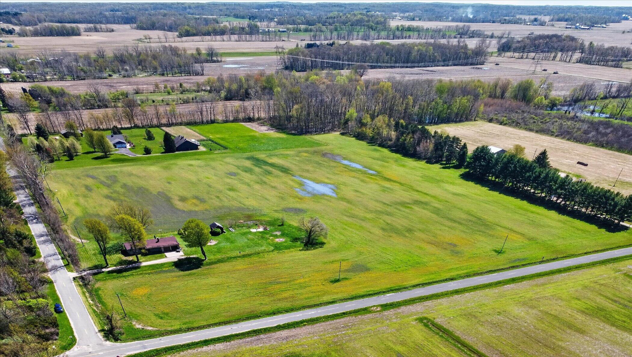 3262 W Wagner Road Buchanan MI 49107