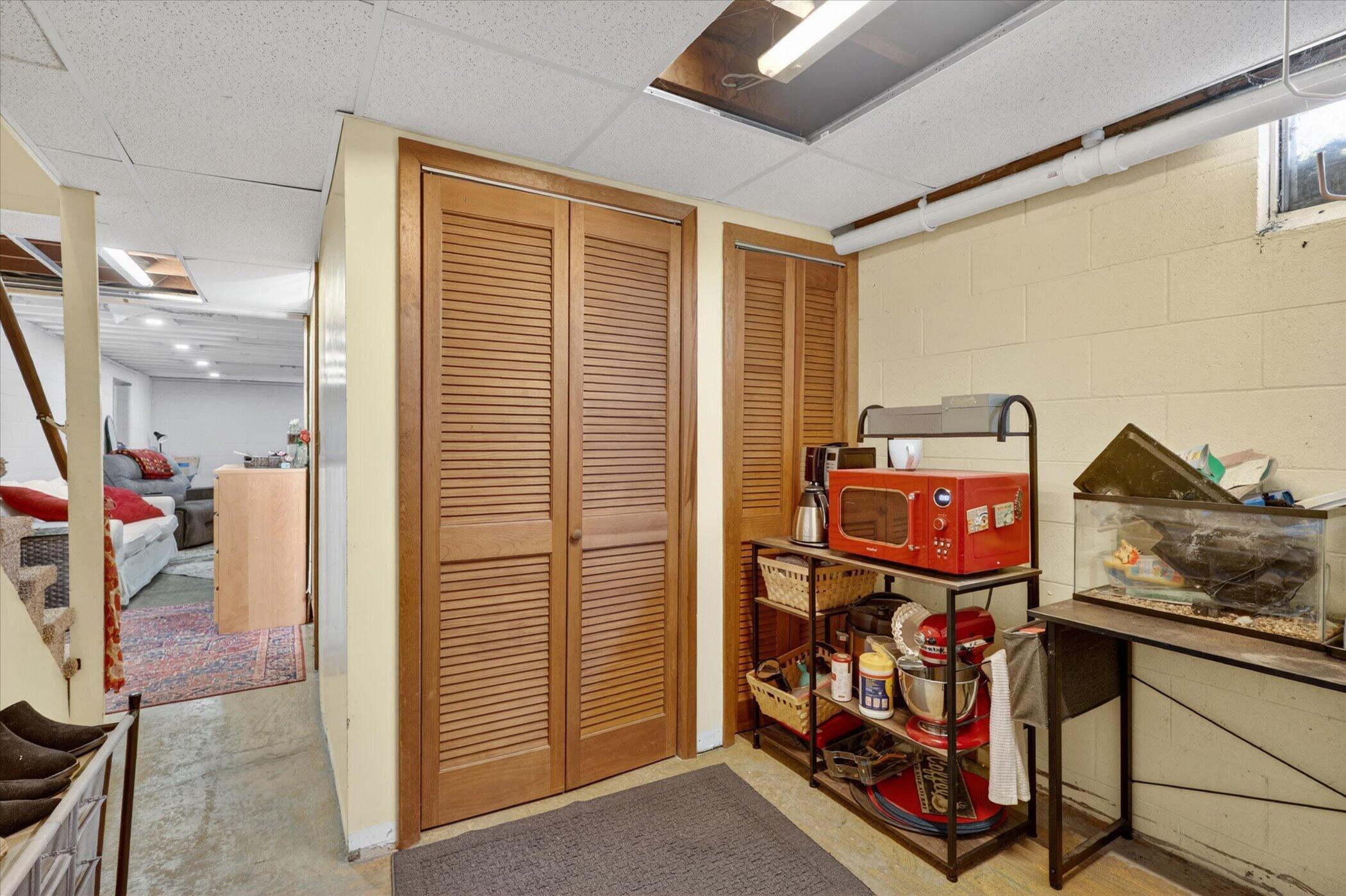 3262 W Wagner Road Buchanan MI 49107