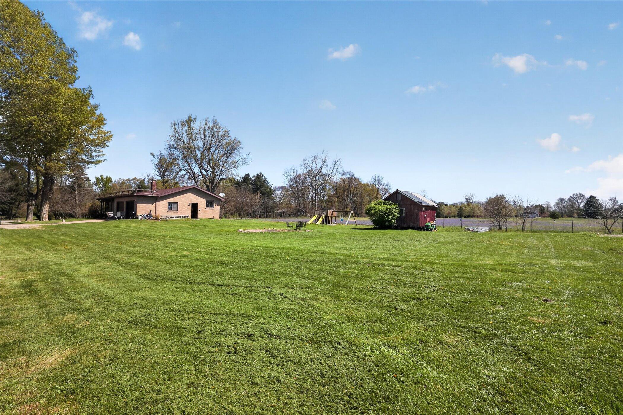 3262 W Wagner Road Buchanan MI 49107