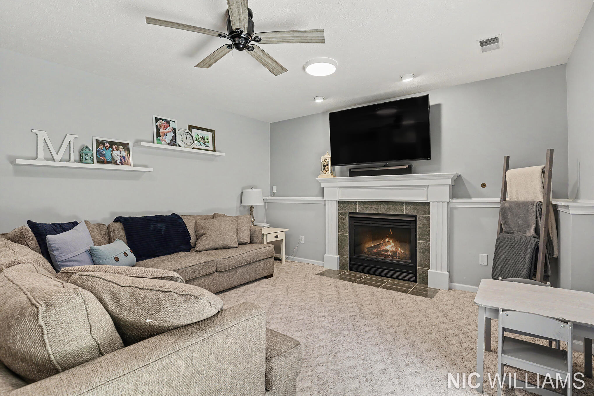 4700 Paramount Drive NE Grand Rapids MI 49525