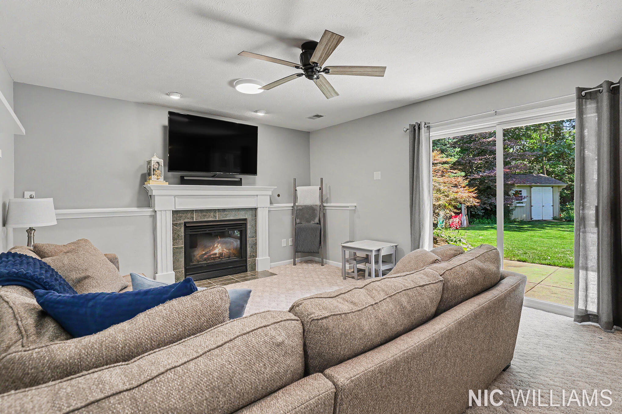 4700 Paramount Drive NE Grand Rapids MI 49525