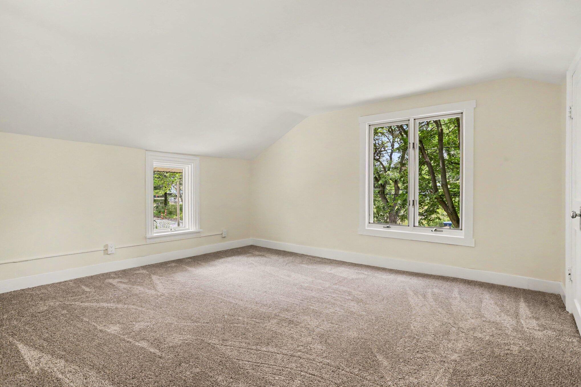 320 Trimble Avenue Kalamazoo MI 49048