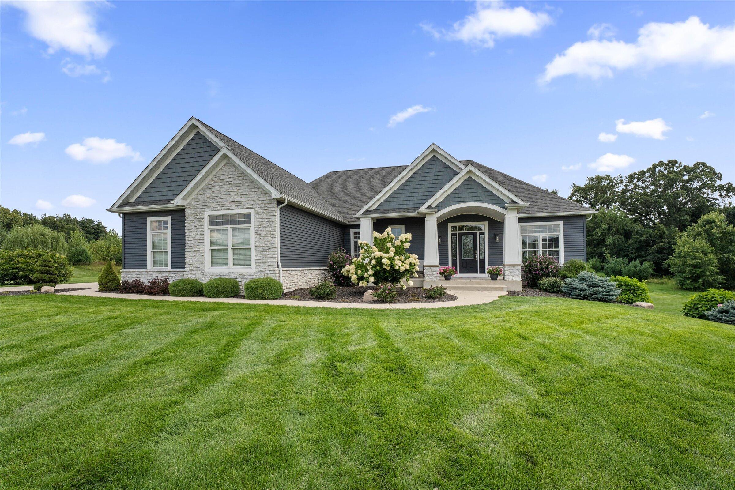71403 Kestrel Drive Niles MI 49120
