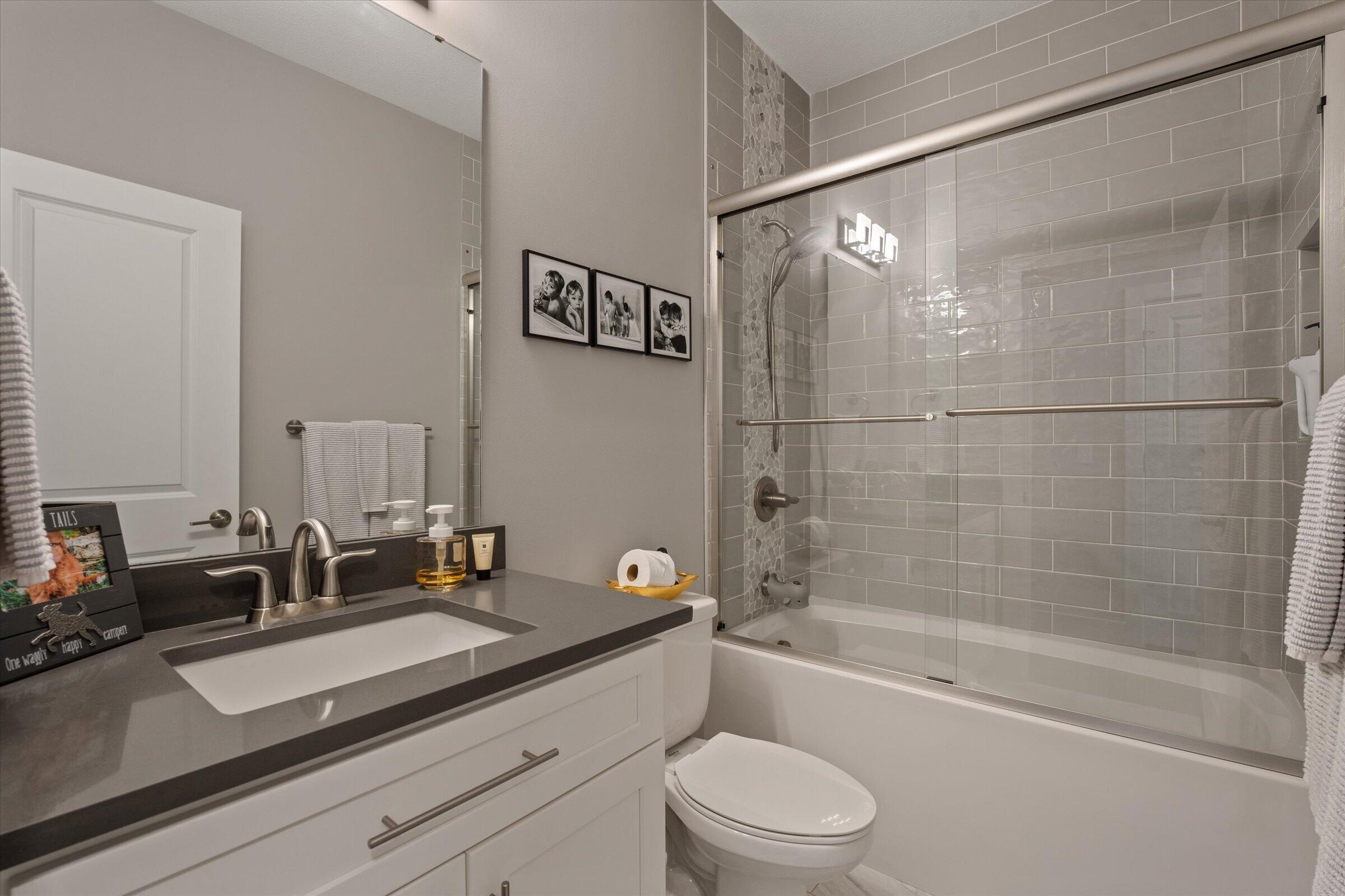 71403 Kestrel Drive Niles MI 49120