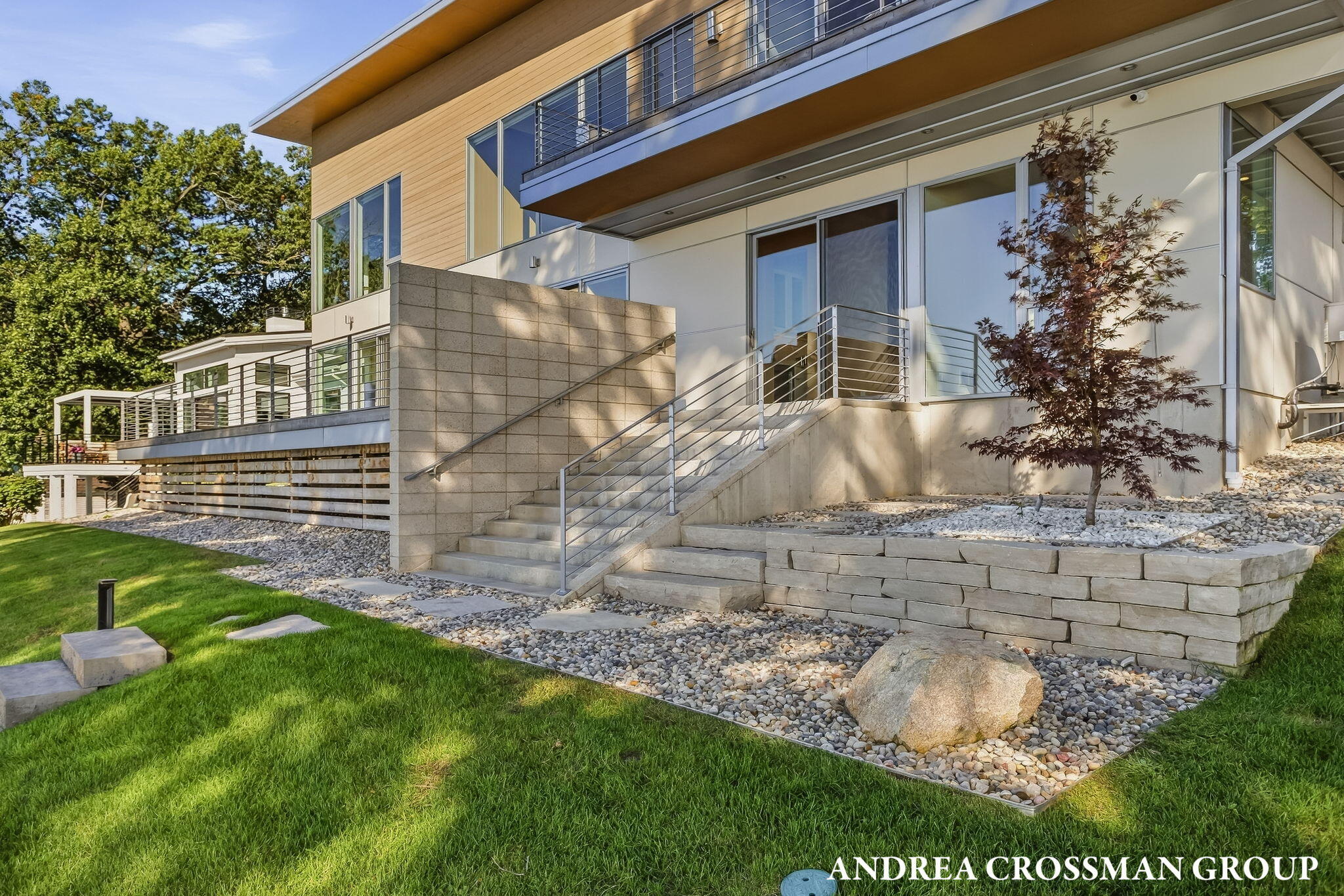 602 Lawn Avenue Holland MI 49424