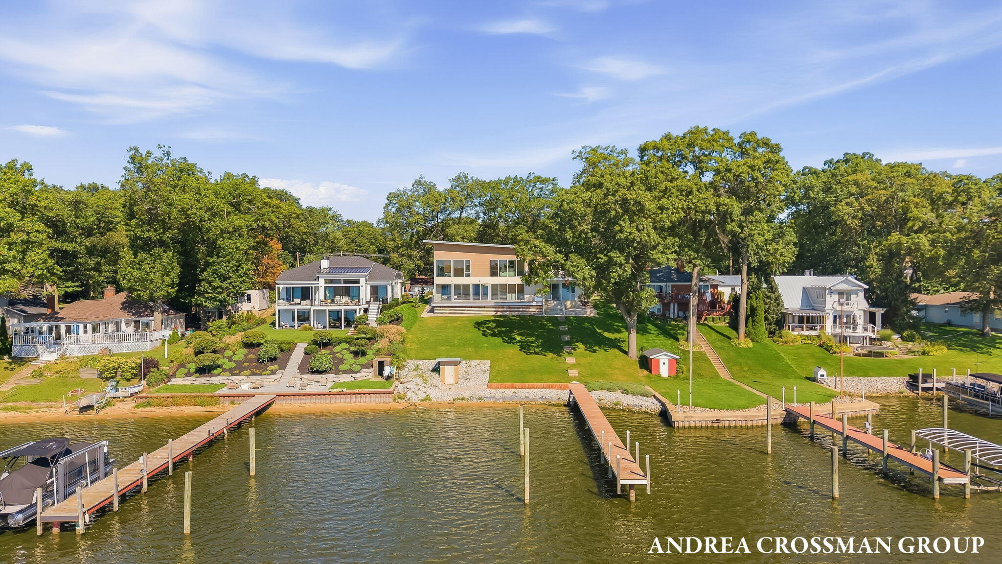 602 Lawn Avenue Holland MI 49424