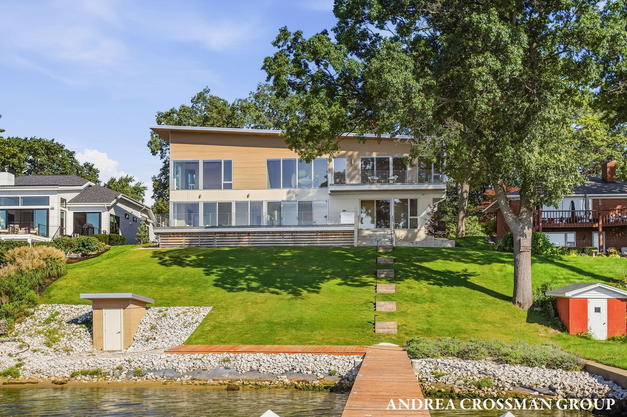 602 Lawn Avenue Holland MI 49424