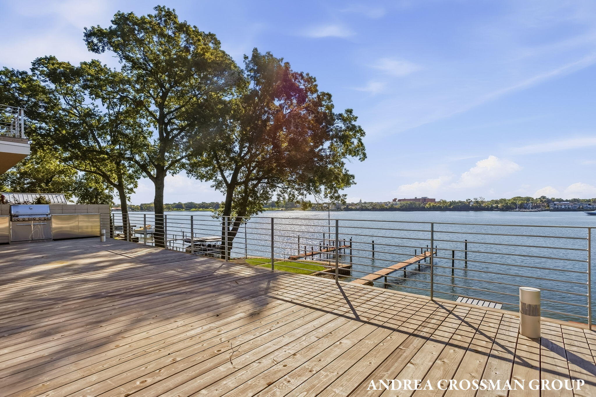 602 Lawn Avenue Holland MI 49424