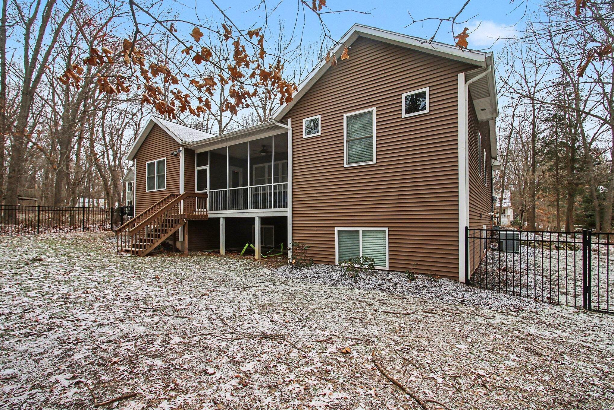 6288 Hawthorne Court Saugatuck MI 49453