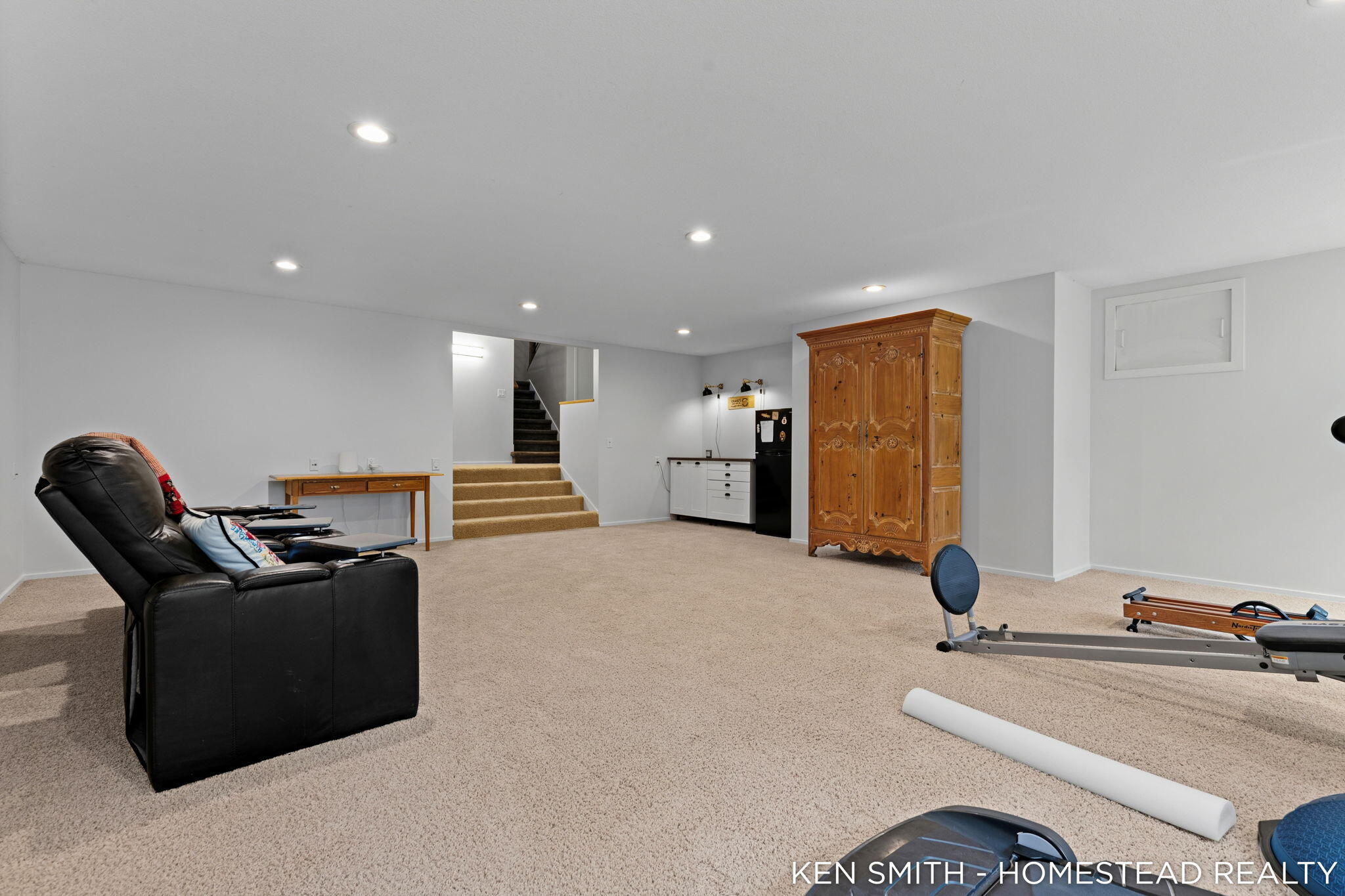 1660 Mont Rue Drive SE Grand Rapids MI 49546