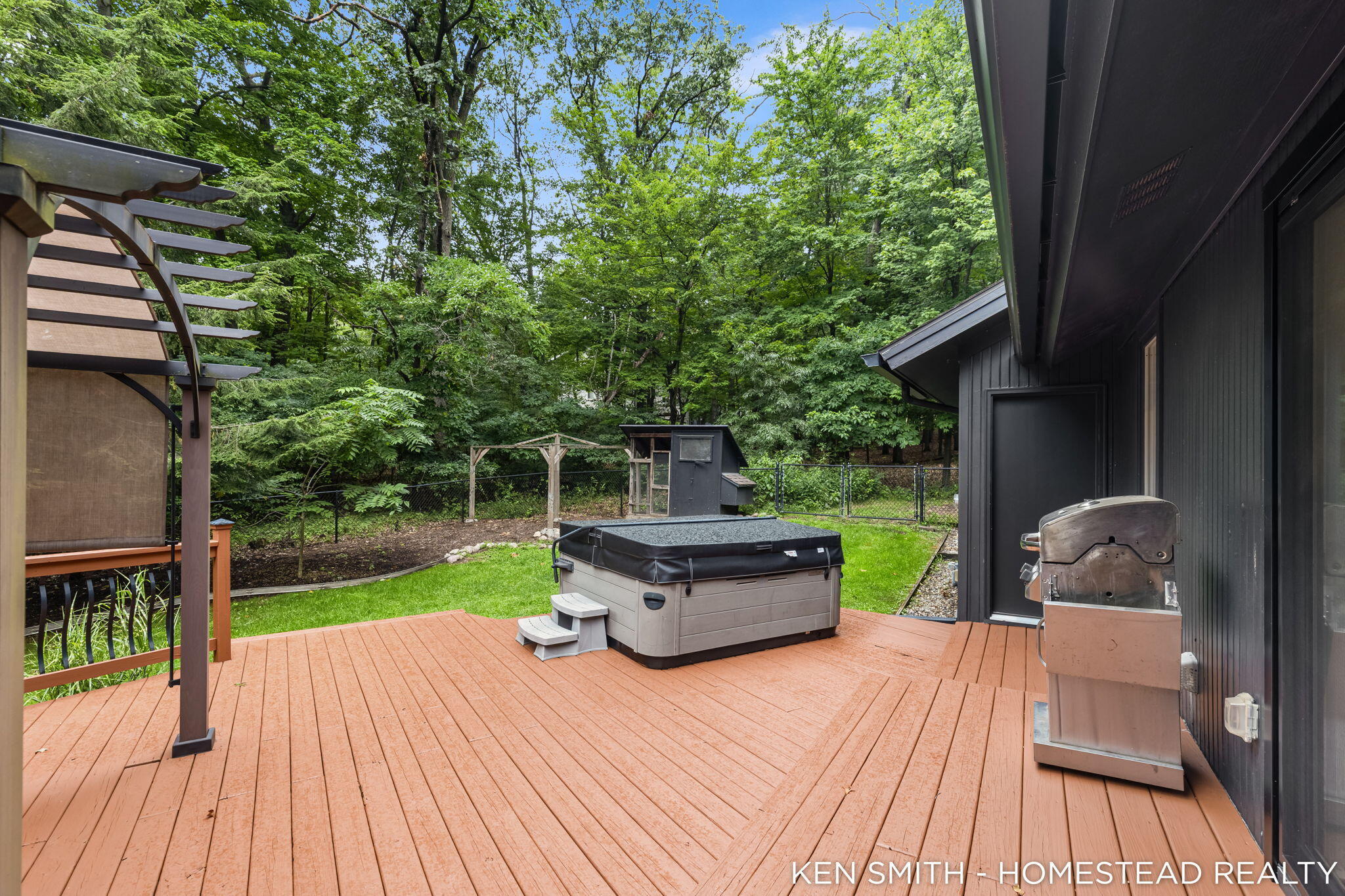 1660 Mont Rue Drive SE Grand Rapids MI 49546