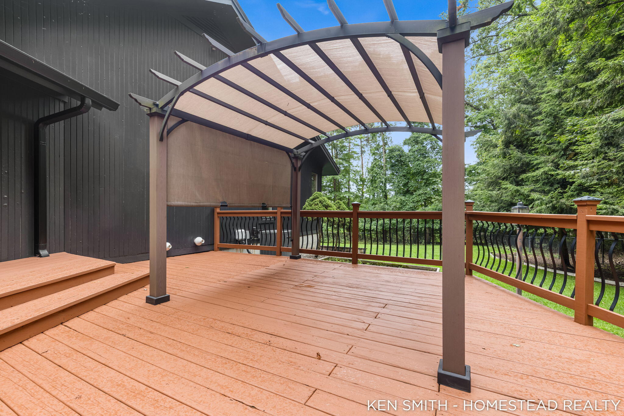 1660 Mont Rue Drive SE Grand Rapids MI 49546