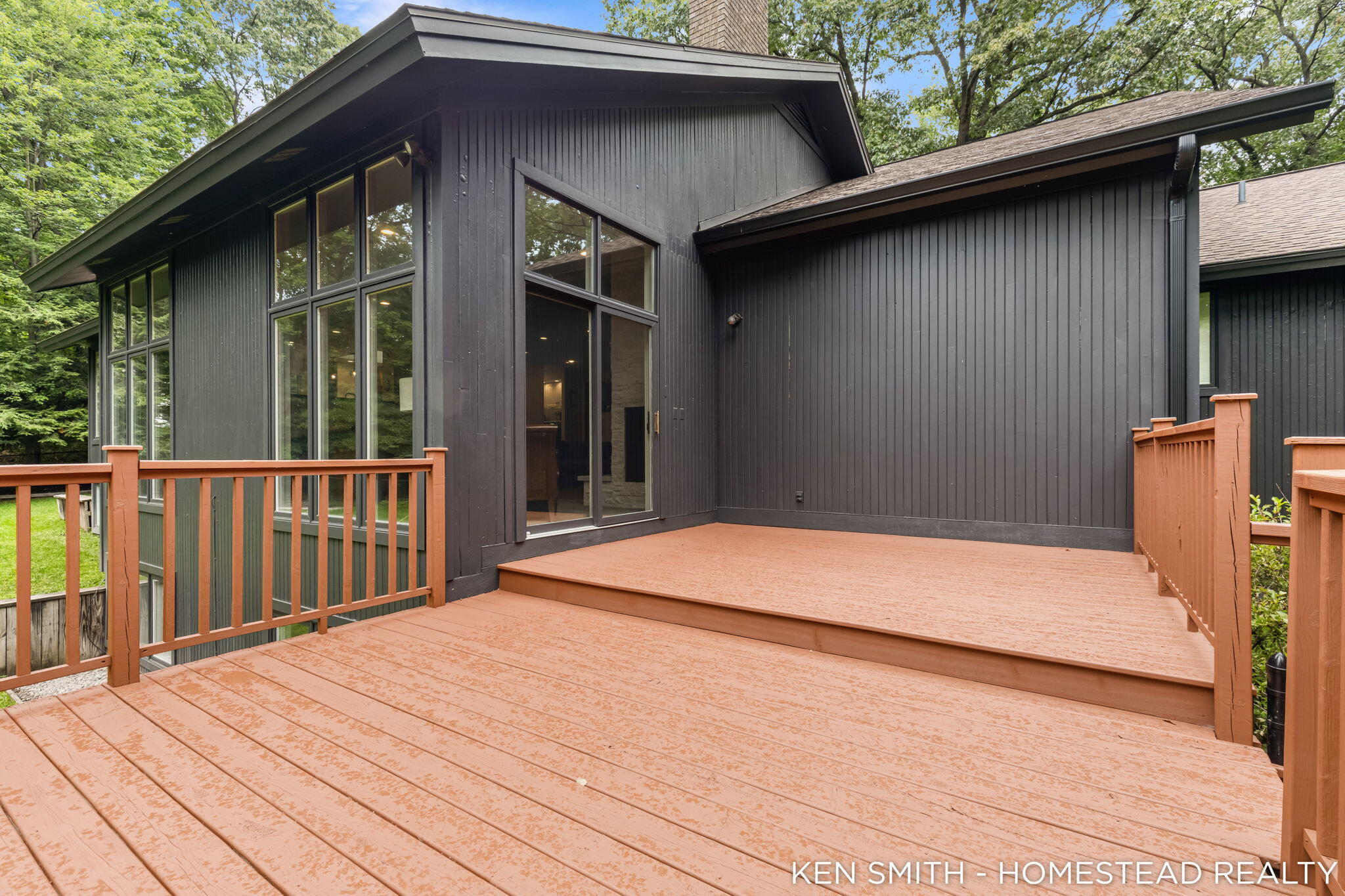 1660 Mont Rue Drive SE Grand Rapids MI 49546