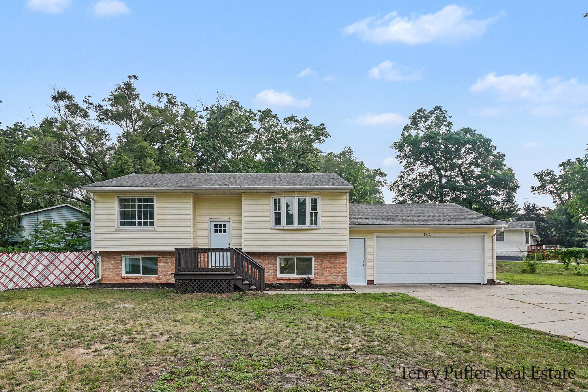 3942 Hall Road Muskegon MI 49442