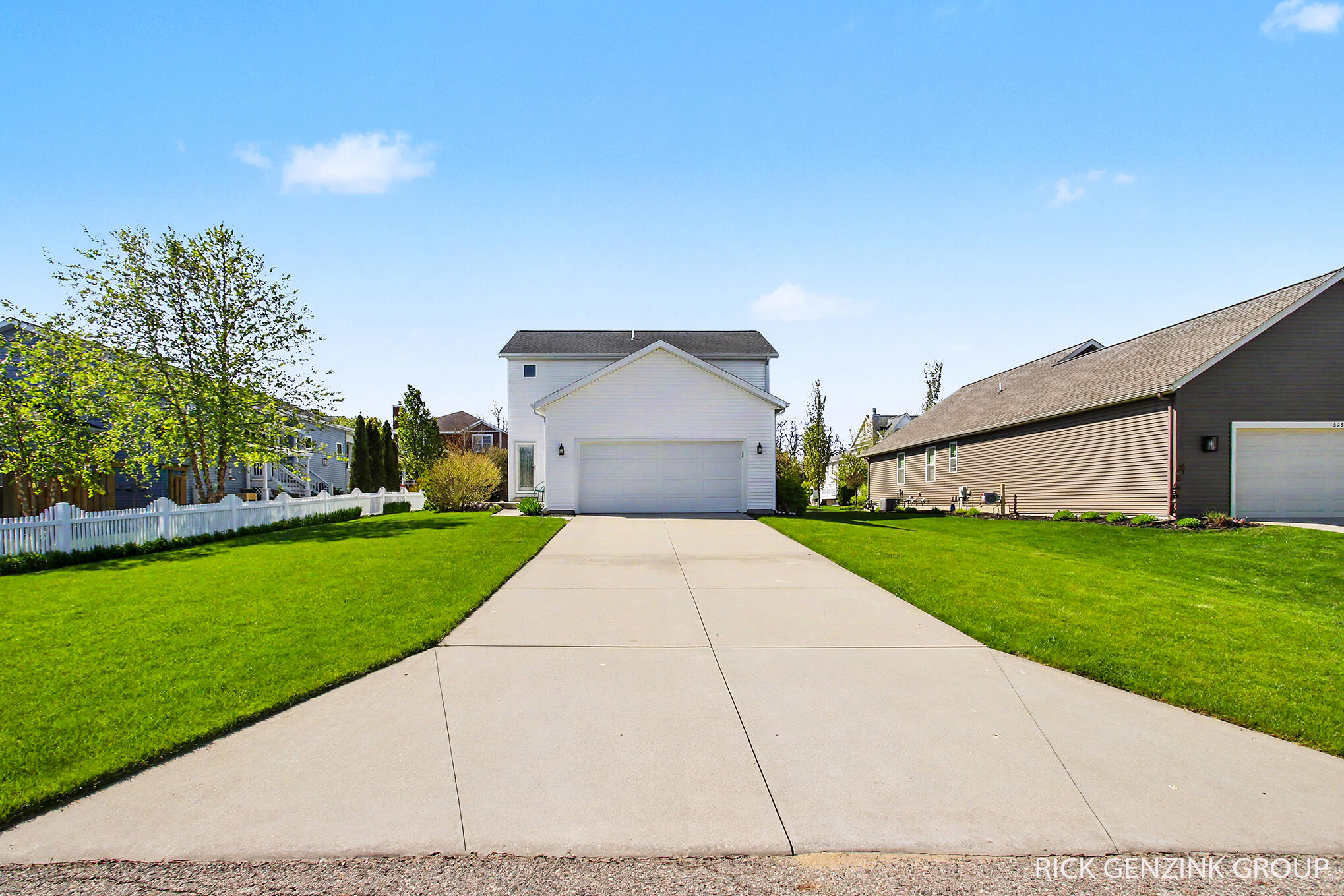 567 Blackstone Street Holland MI 49423