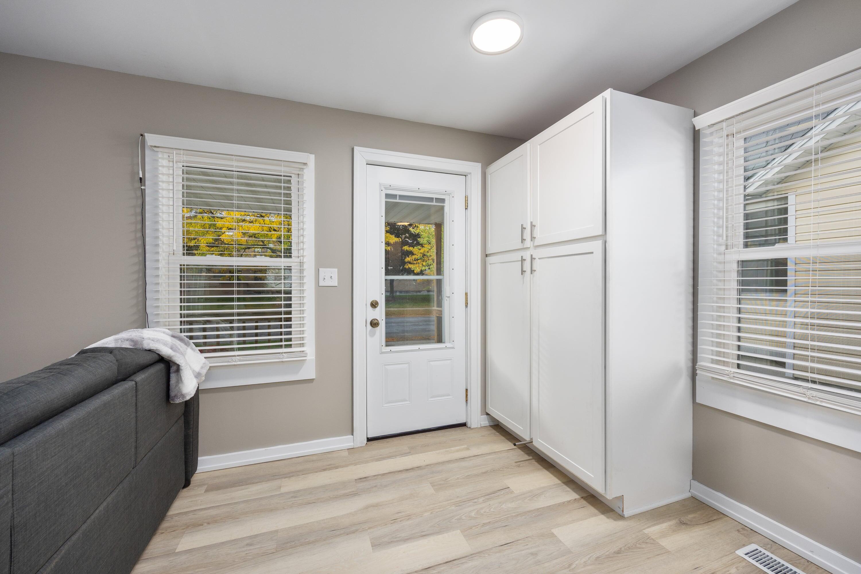 927 Aberdeen Street NE Grand Rapids MI 49505