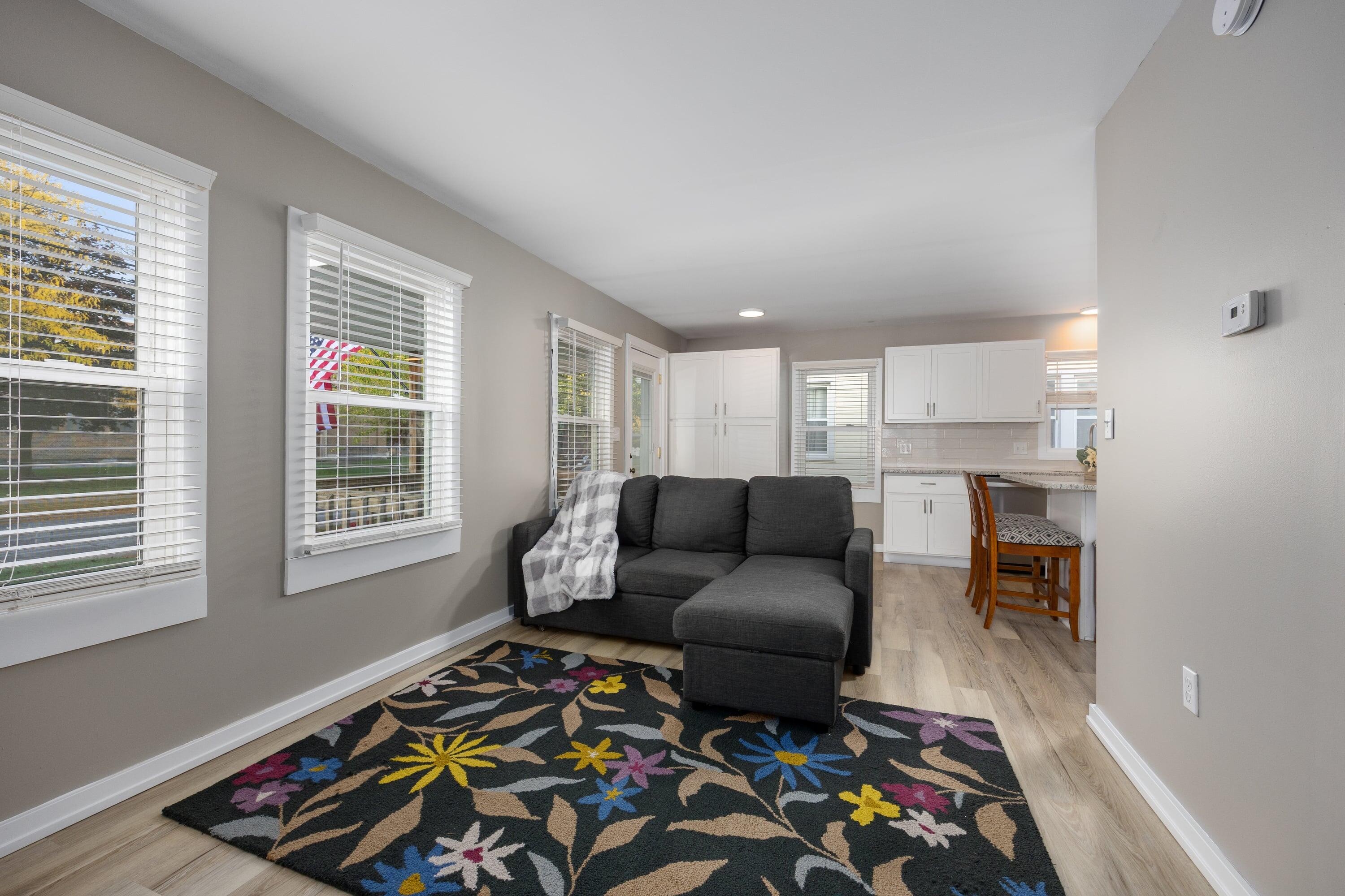 927 Aberdeen Street NE Grand Rapids MI 49505
