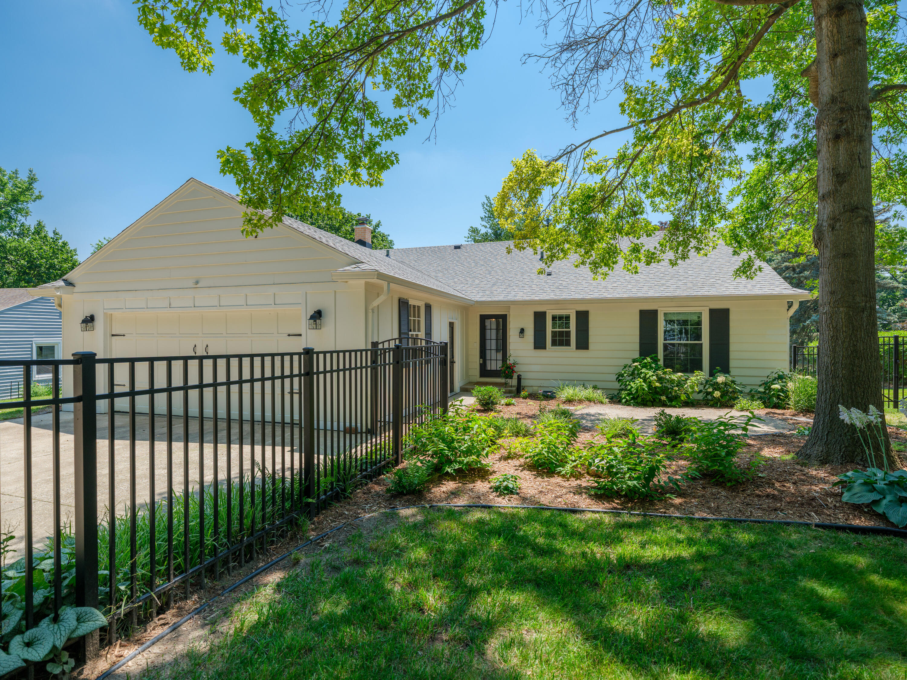 2824 Bronson Boulevard Kalamazoo MI 49008