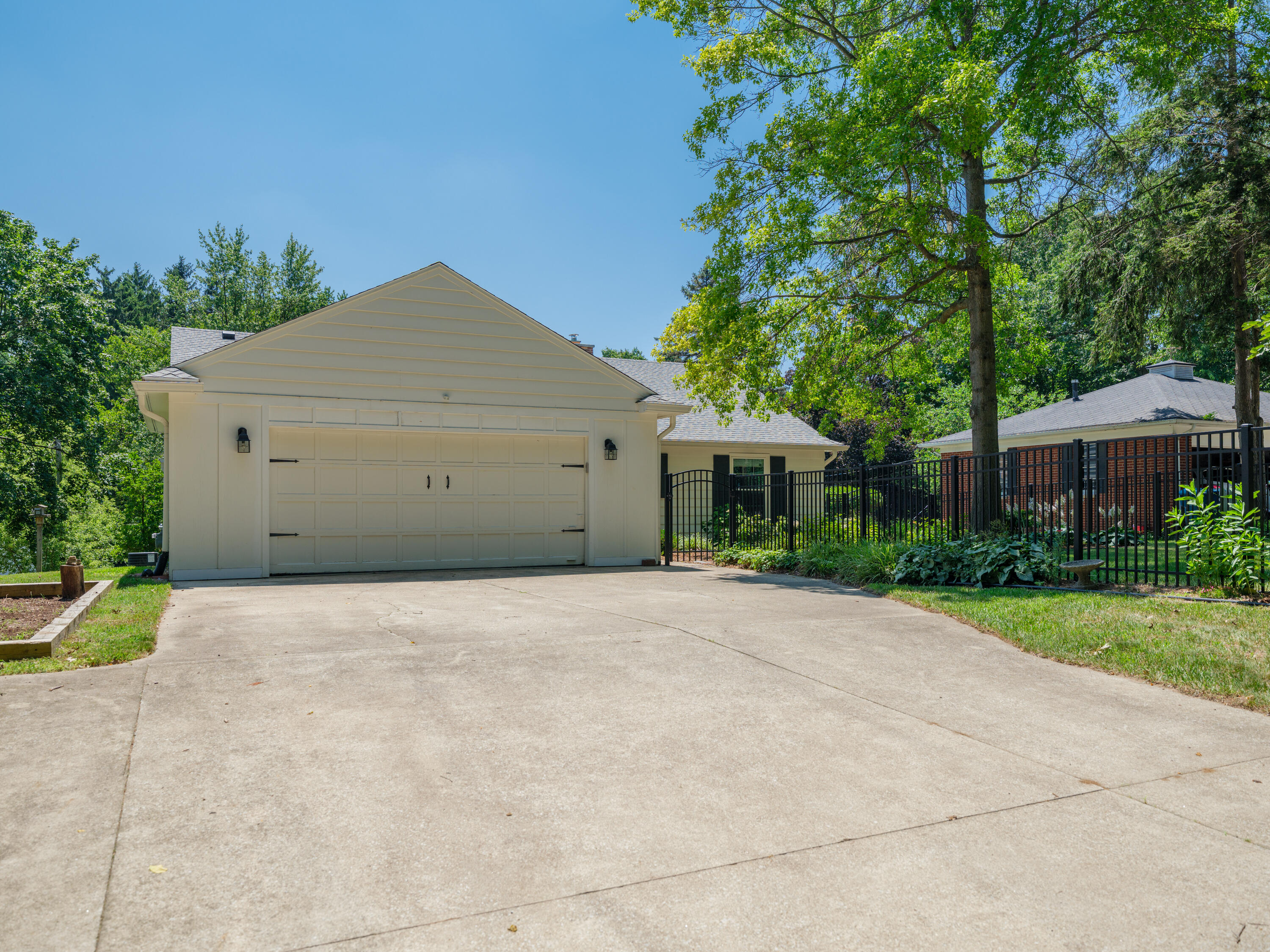 2824 Bronson Boulevard Kalamazoo MI 49008
