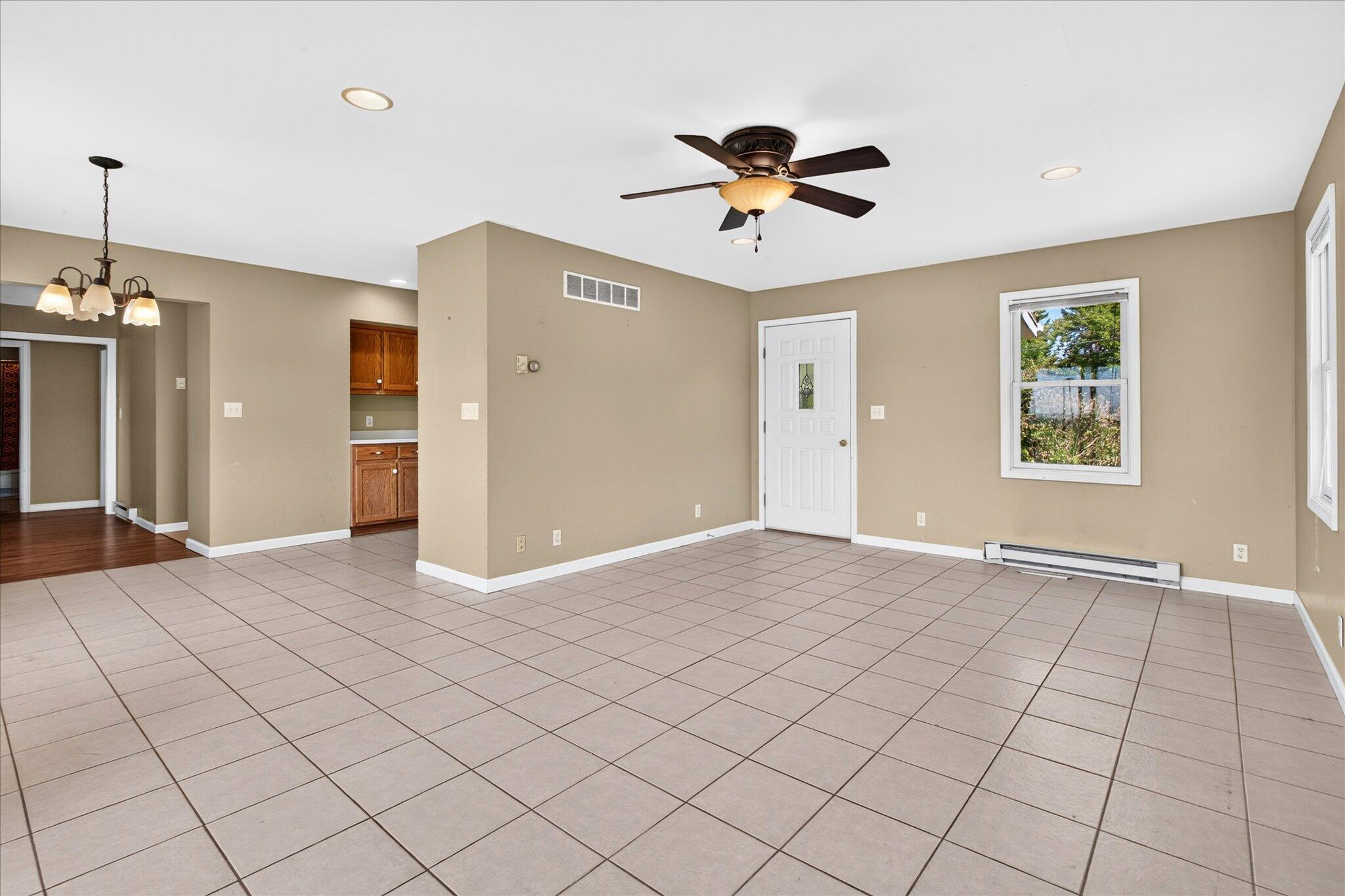6859 Kruger Road Three Oaks MI 49128