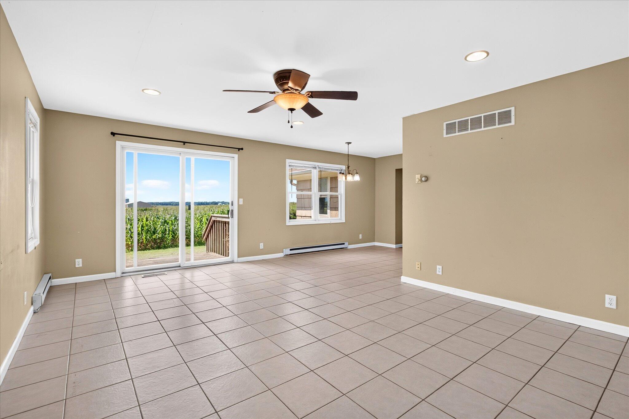 6859 Kruger Road Three Oaks MI 49128