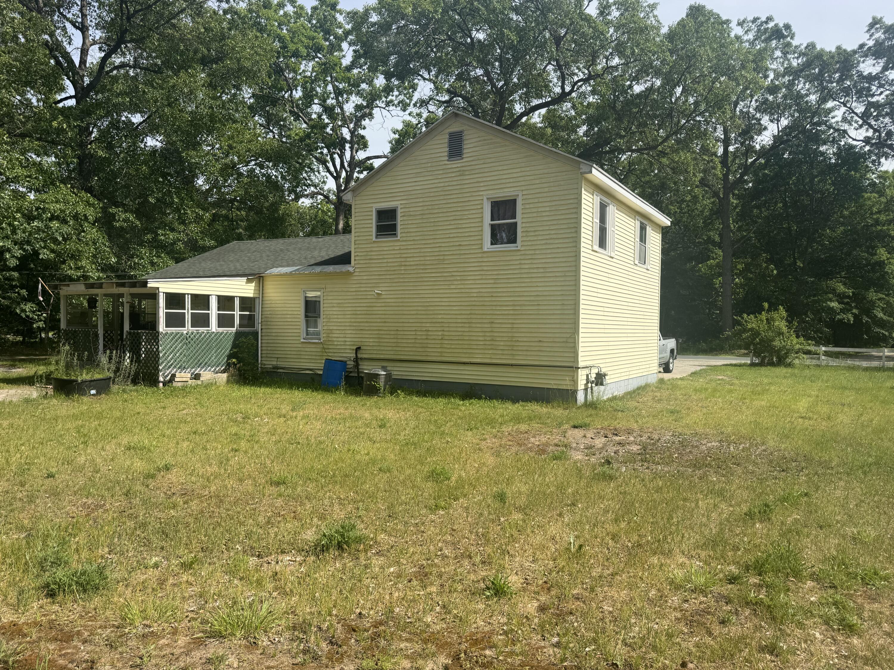 6878 Evanston Avenue Muskegon MI 49442