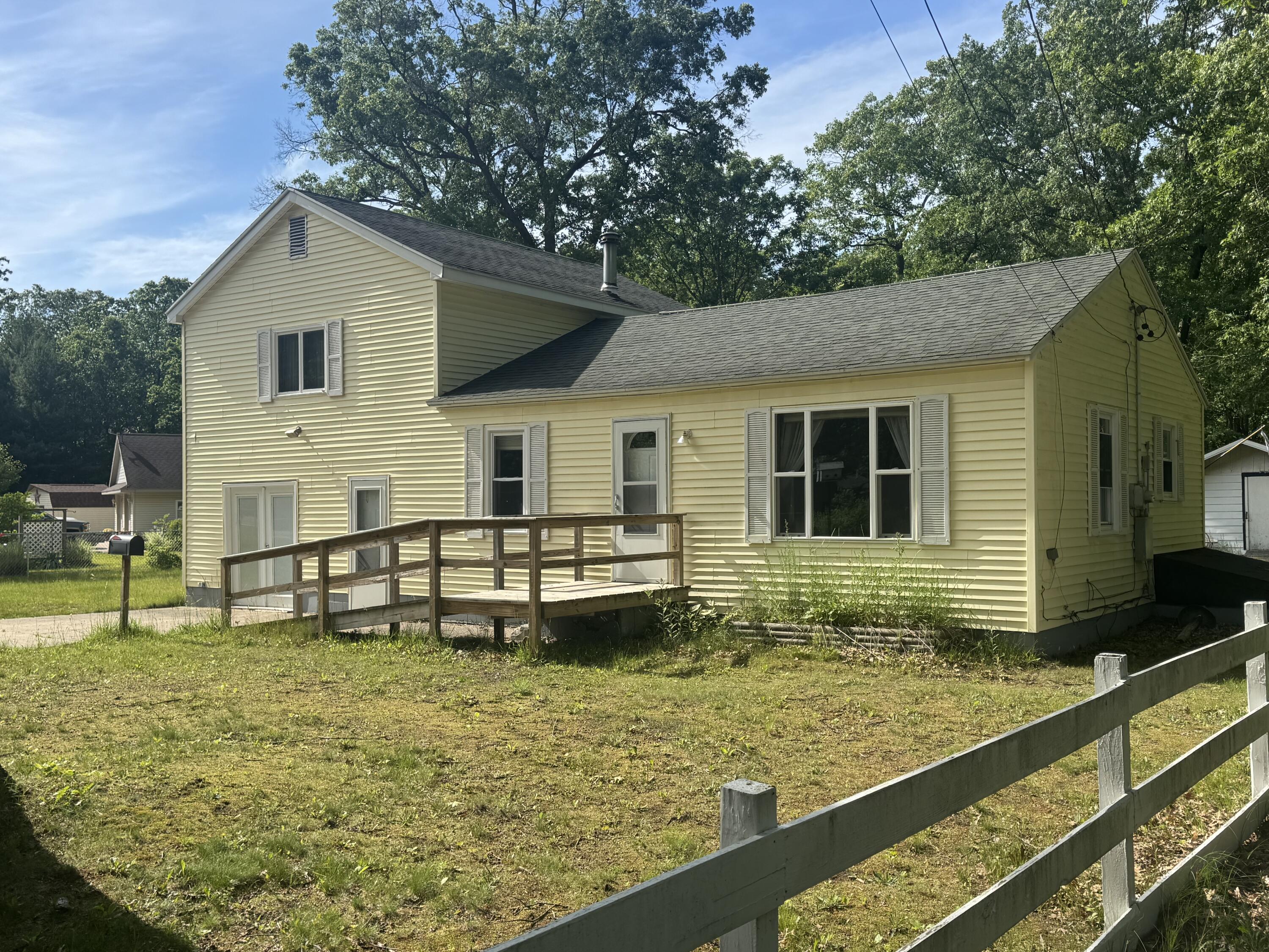 6878 Evanston Avenue Muskegon MI 49442