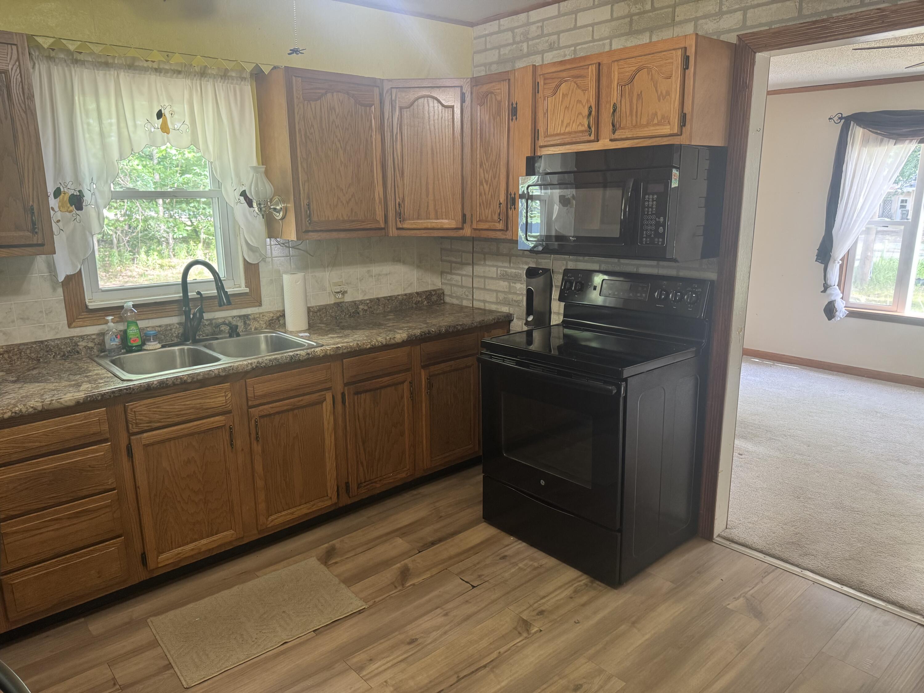 6878 Evanston Avenue Muskegon MI 49442