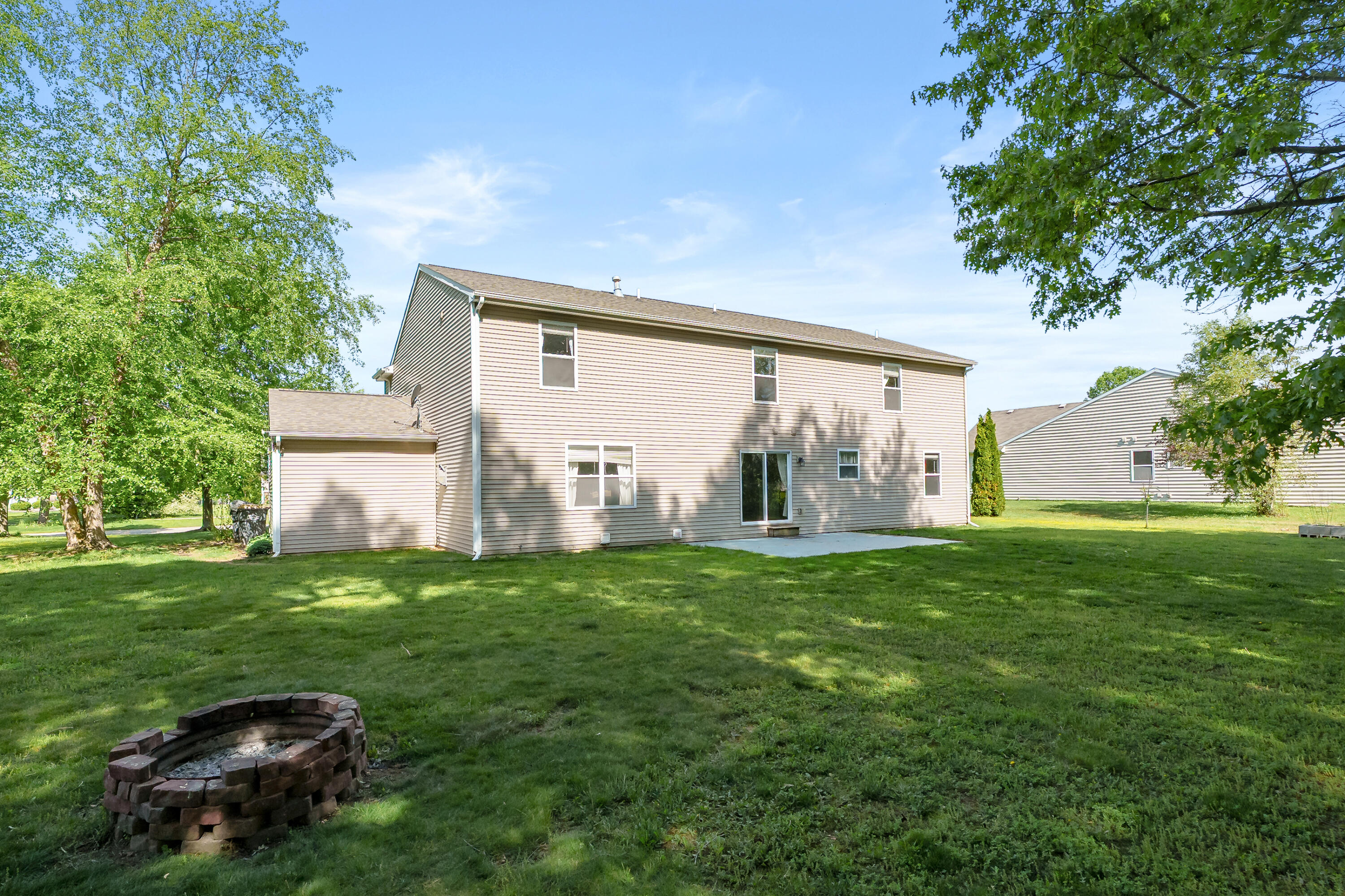 6737 Annandale Drive Kalamazoo MI 49009
