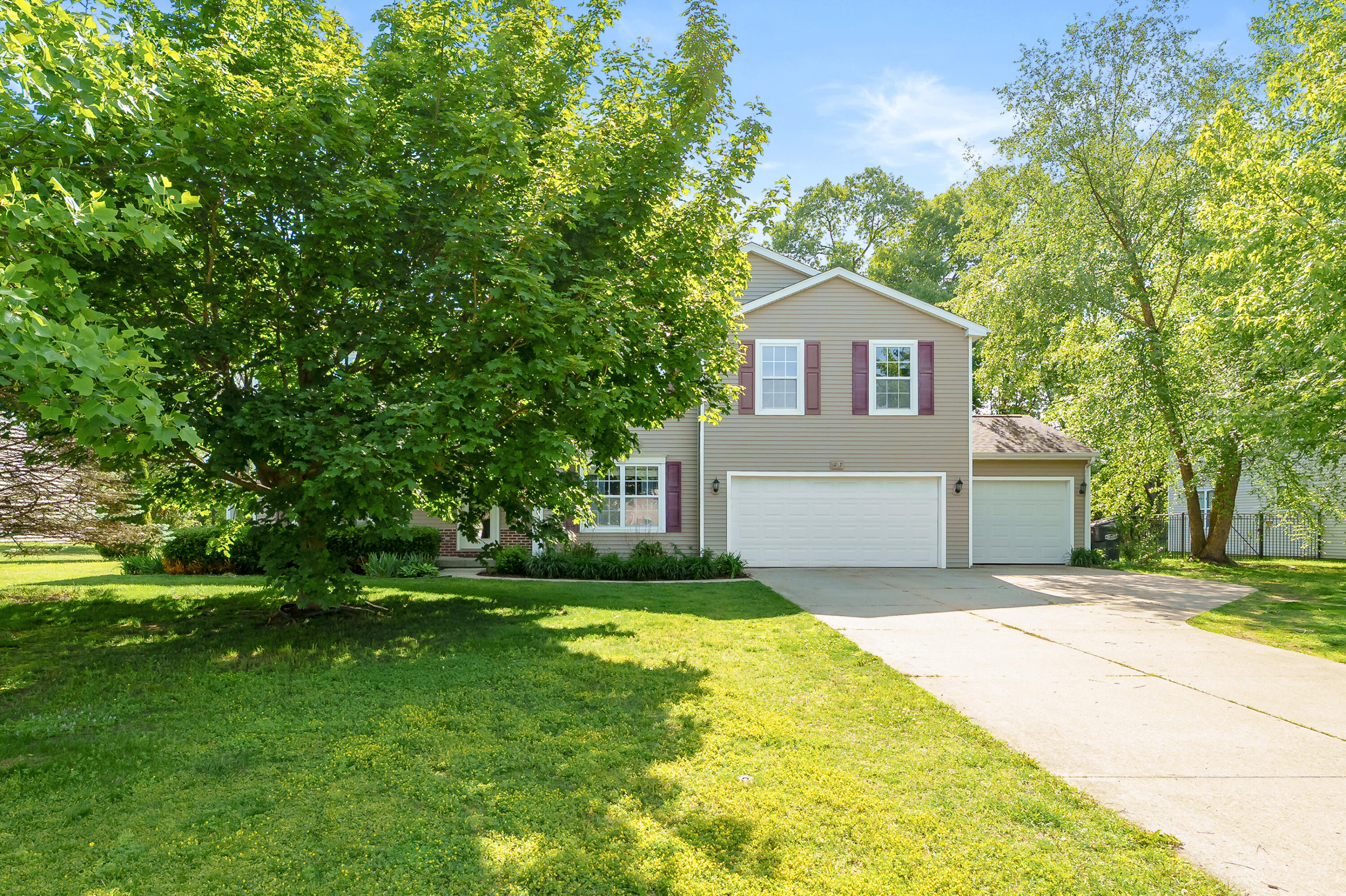 6737 Annandale Drive Kalamazoo MI 49009