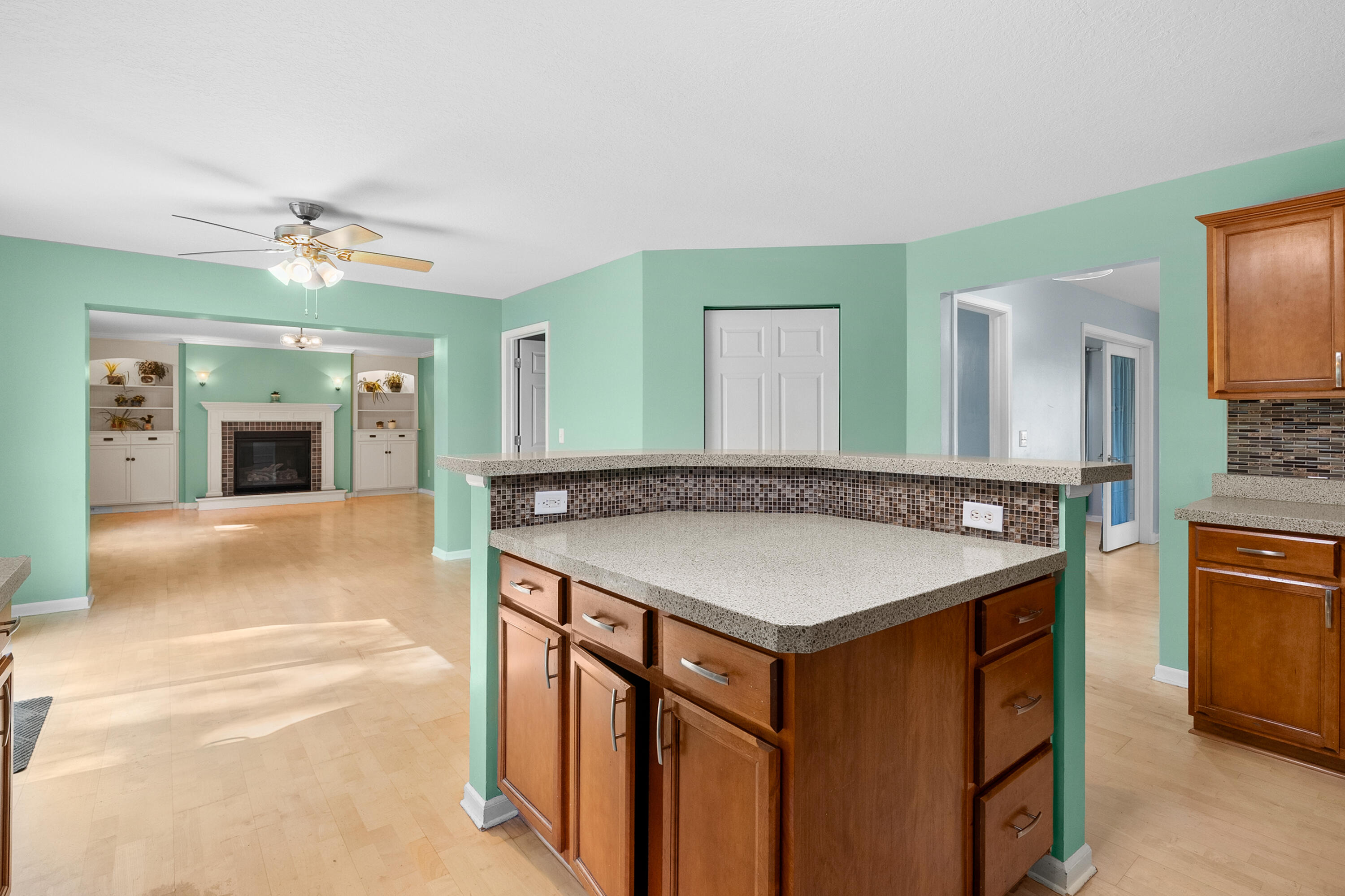 6737 Annandale Drive Kalamazoo MI 49009