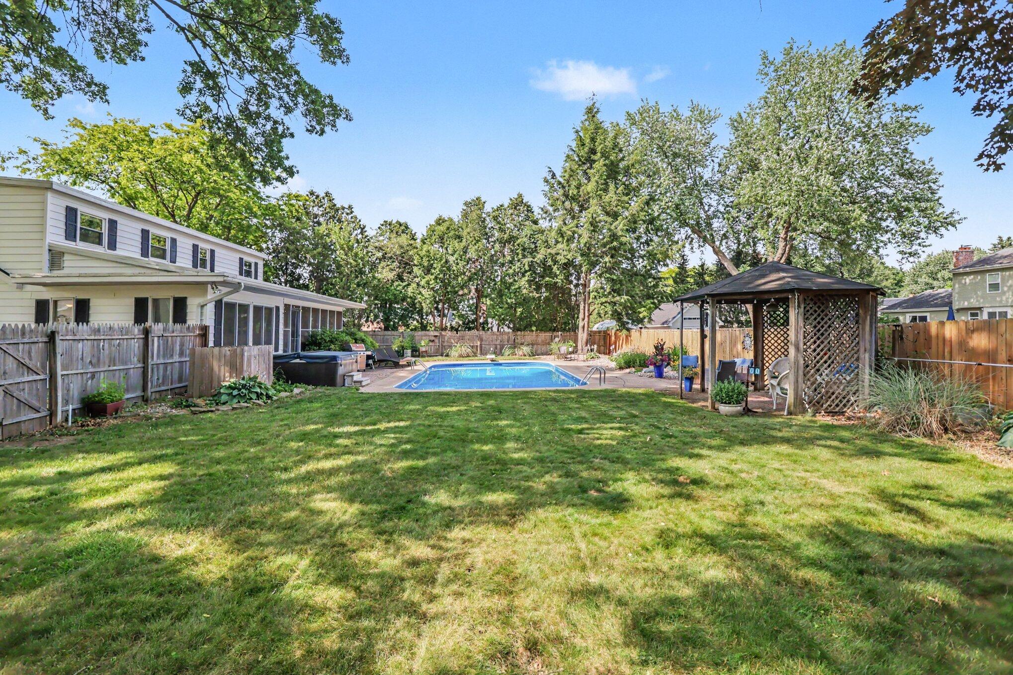5323 Rugby Street Portage MI 49024