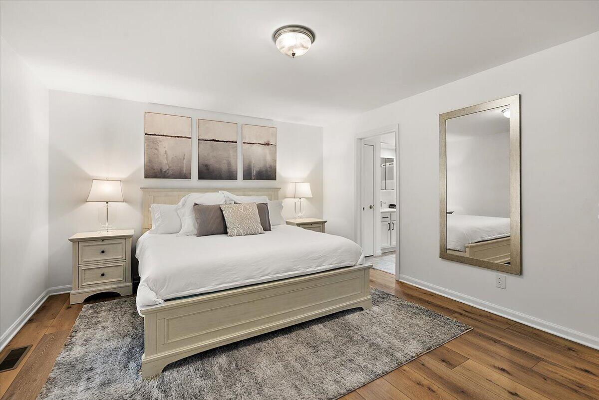 997 Singapore Drive Saugatuck MI 49453