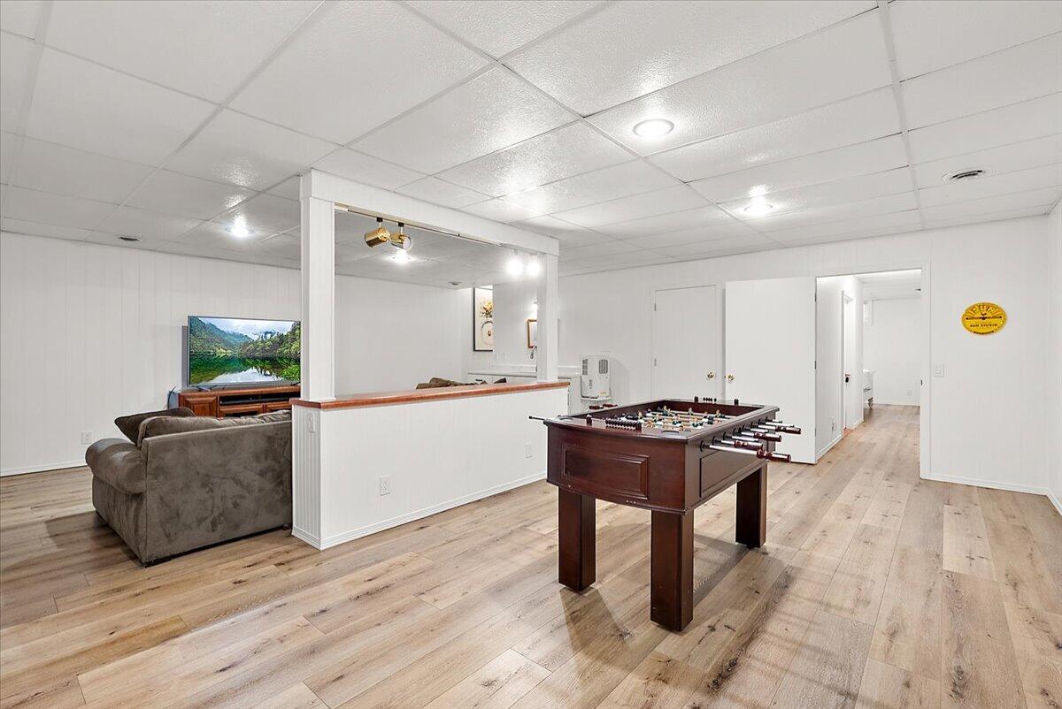 997 Singapore Drive Saugatuck MI 49453