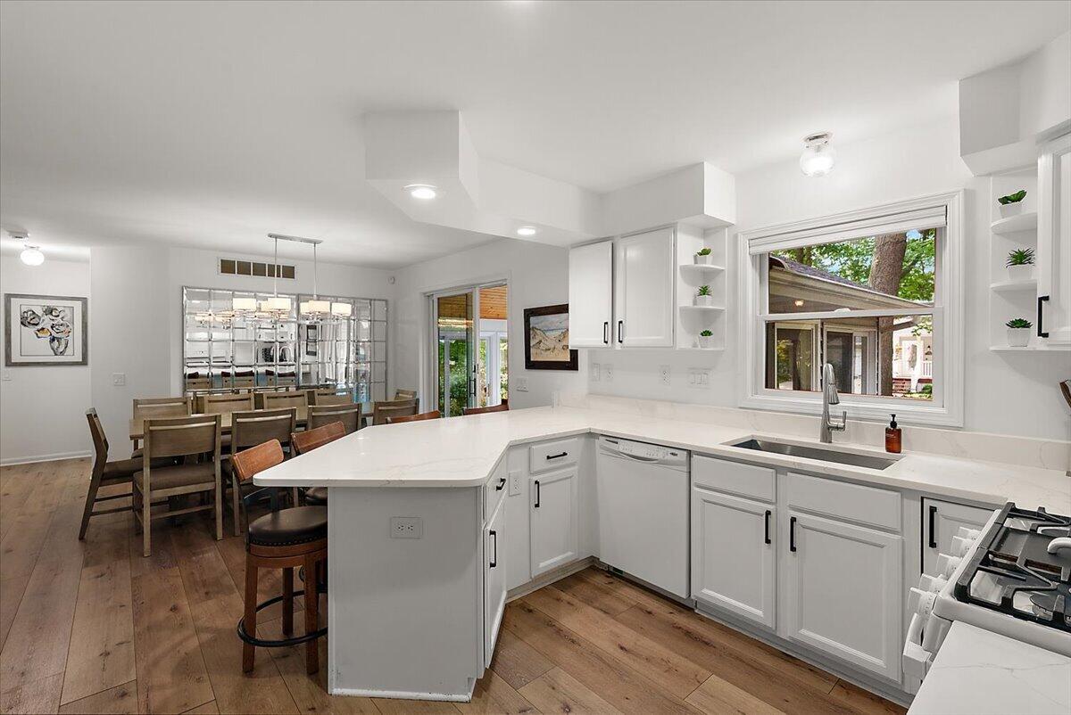 997 Singapore Drive Saugatuck MI 49453