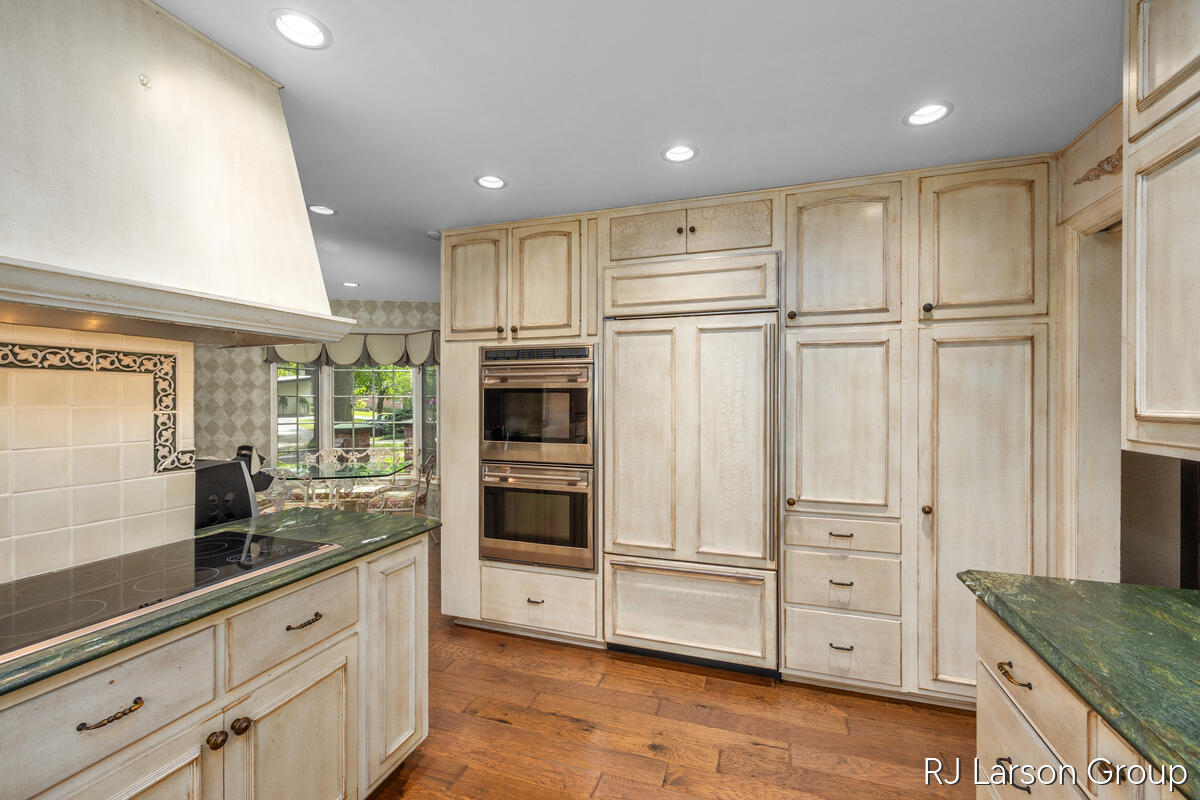 2033 Coronado Drive SE Grand Rapids MI 49506