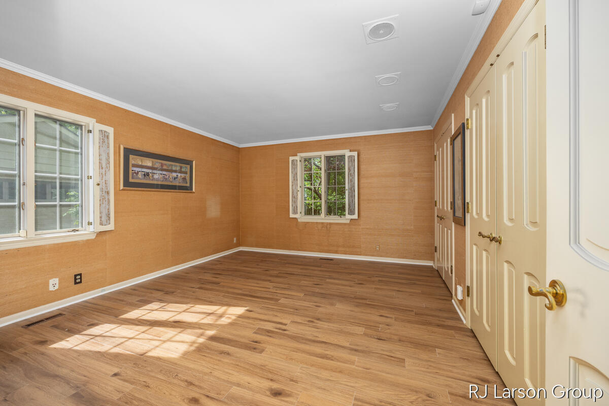 2033 Coronado Drive SE Grand Rapids MI 49506