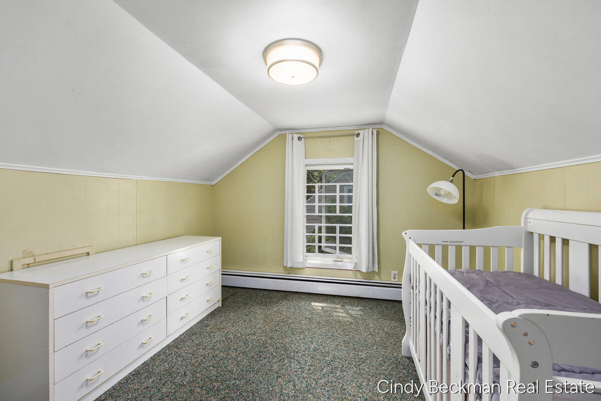 368 E 24th Street Holland MI 49423