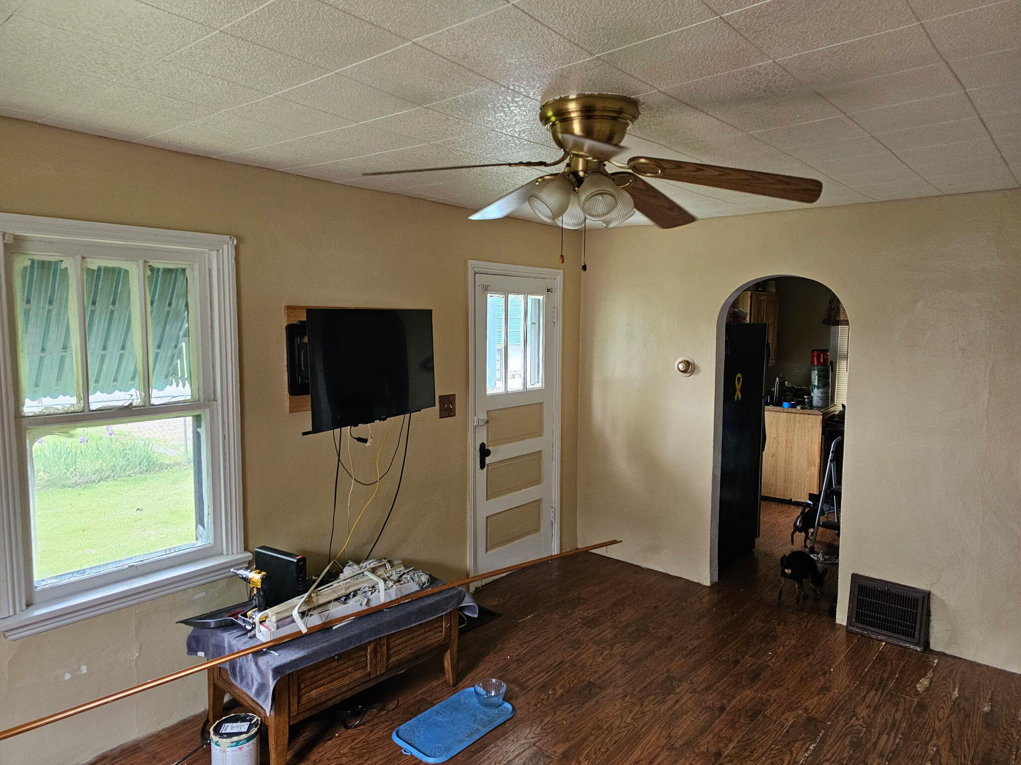 1053 E Empire Avenue Benton Harbor MI 49022