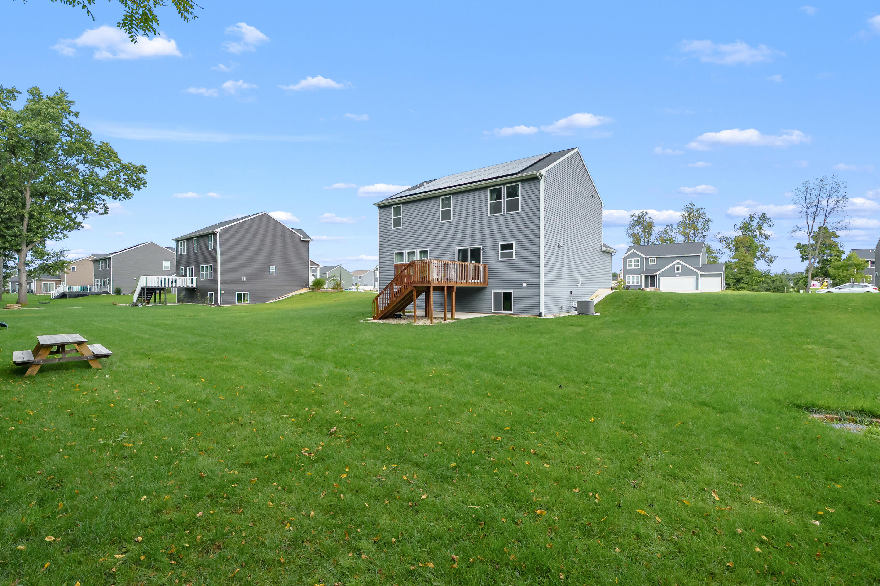5149 Mclin Drive Kalamazoo MI 49009