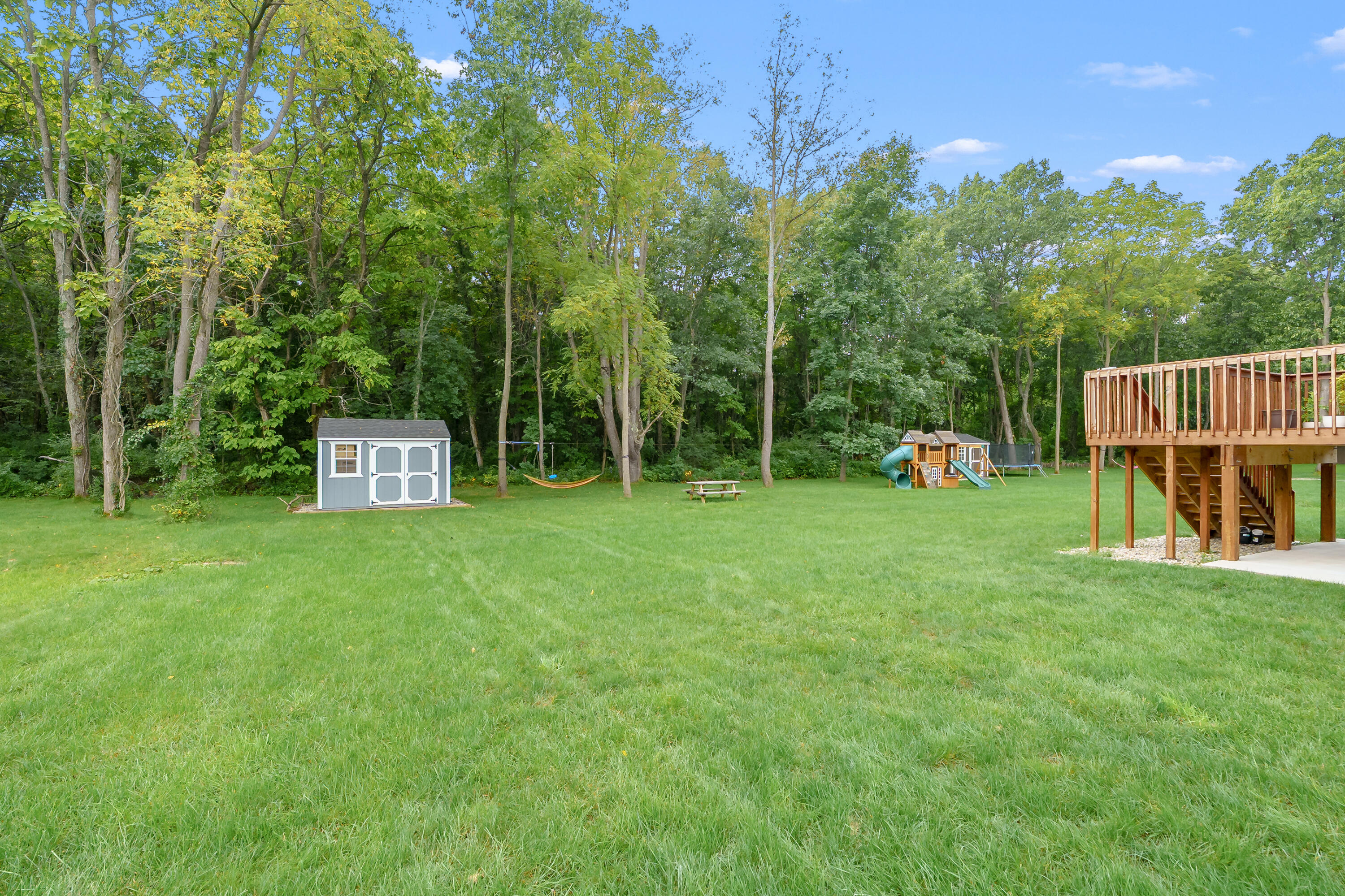 5149 Mclin Drive Kalamazoo MI 49009