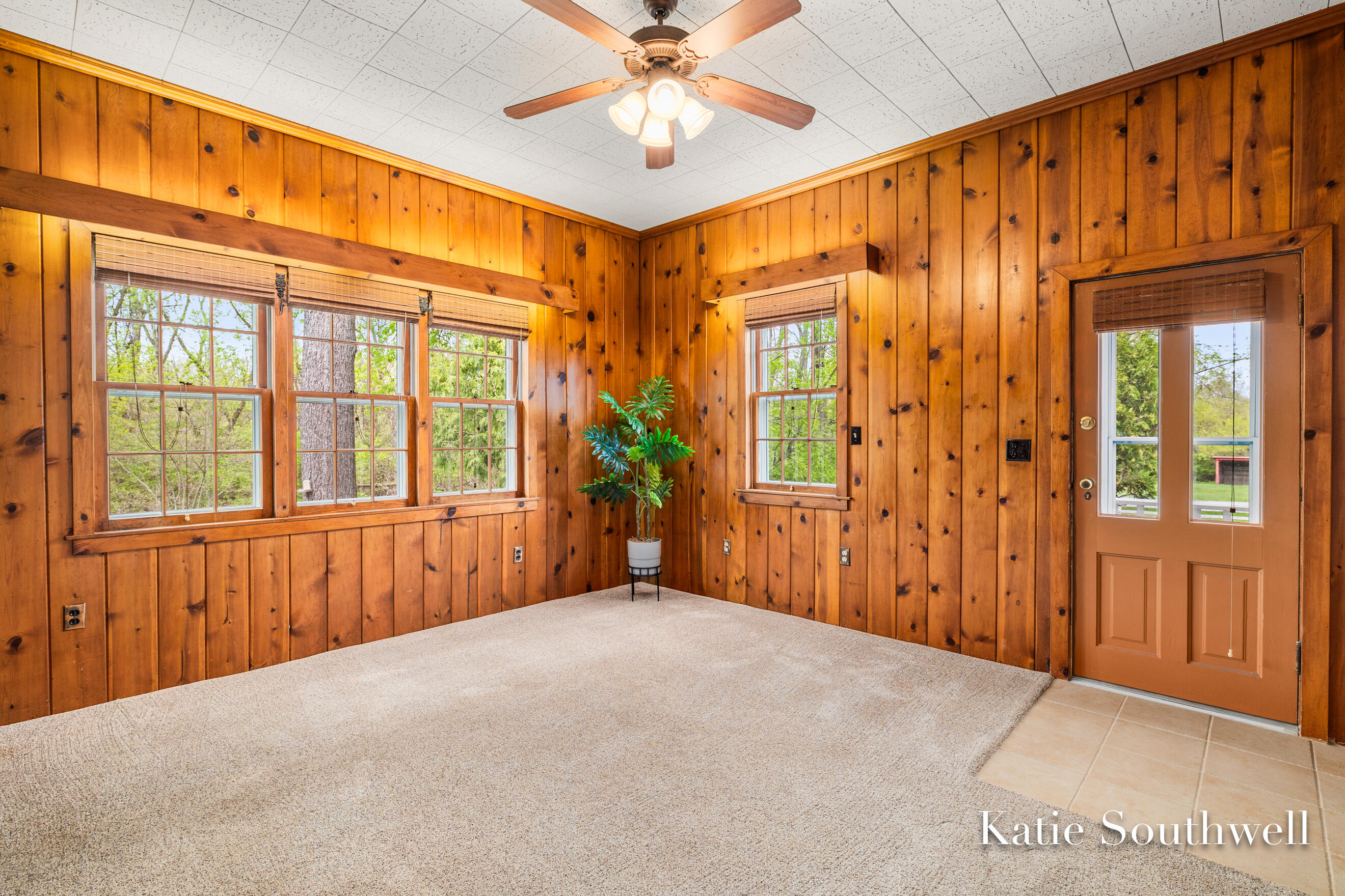 4875 Belding Road NE Rockford MI 49341