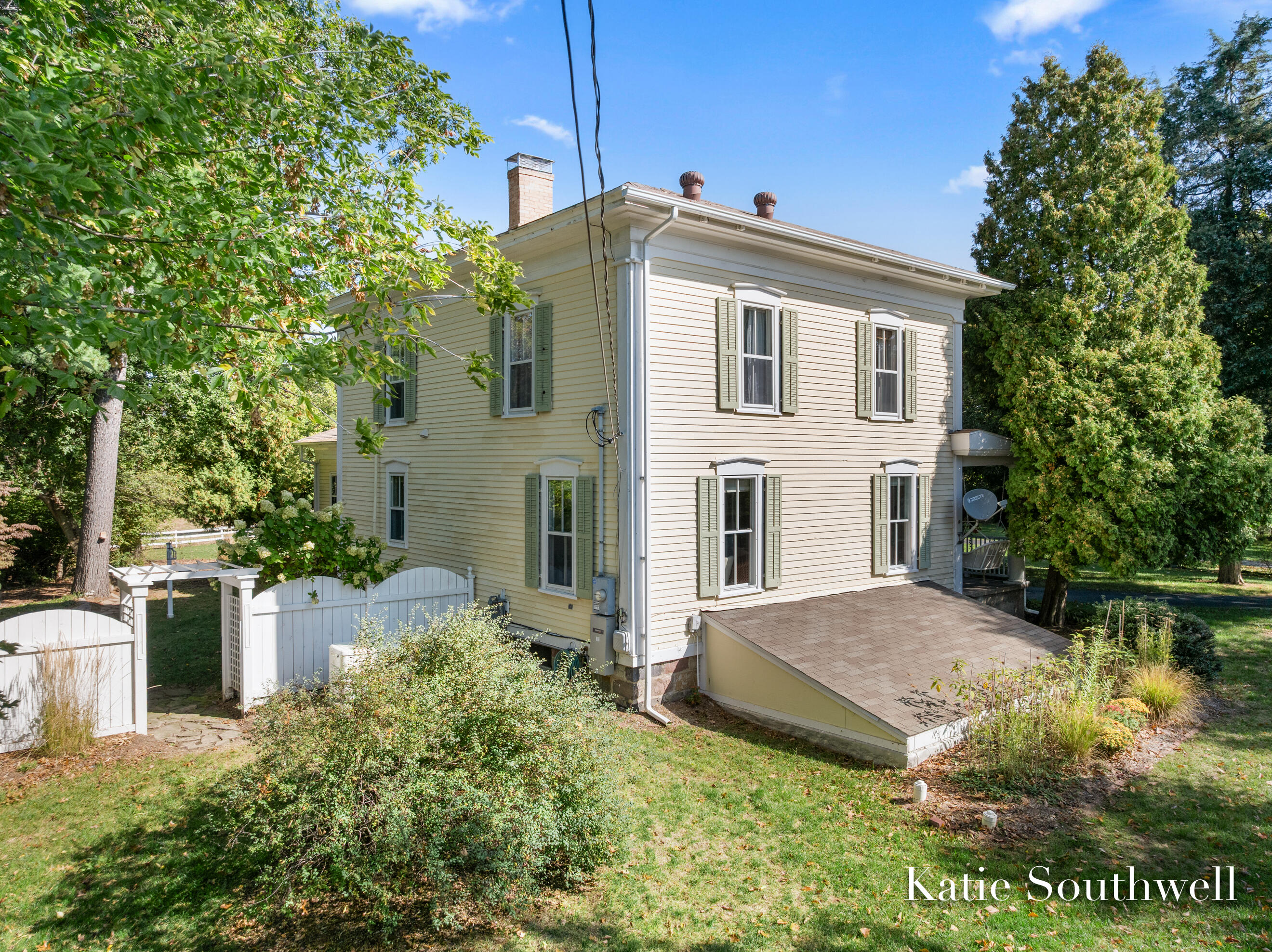 4875 Belding Road NE Rockford MI 49341