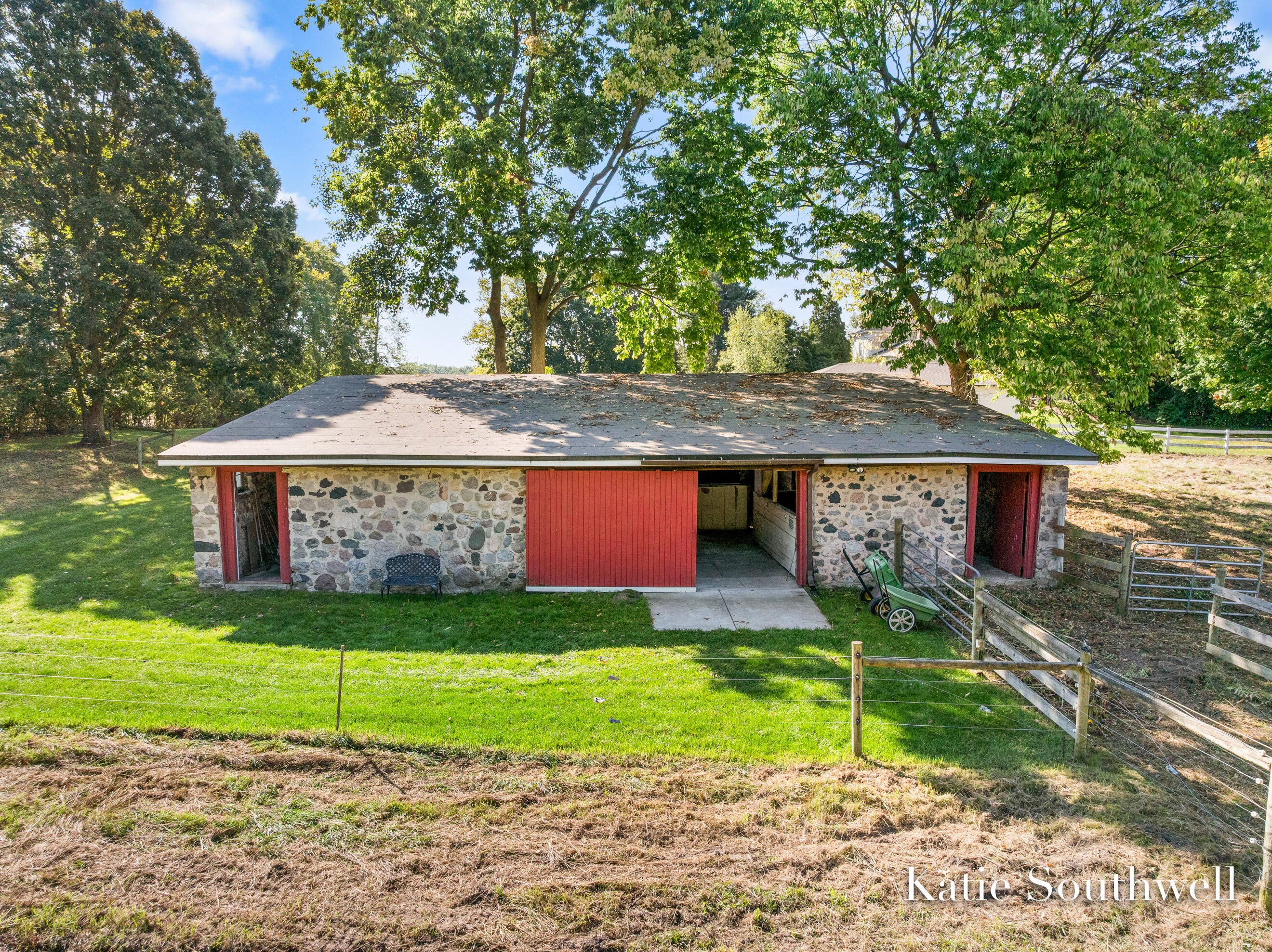 4875 Belding Road NE Rockford MI 49341
