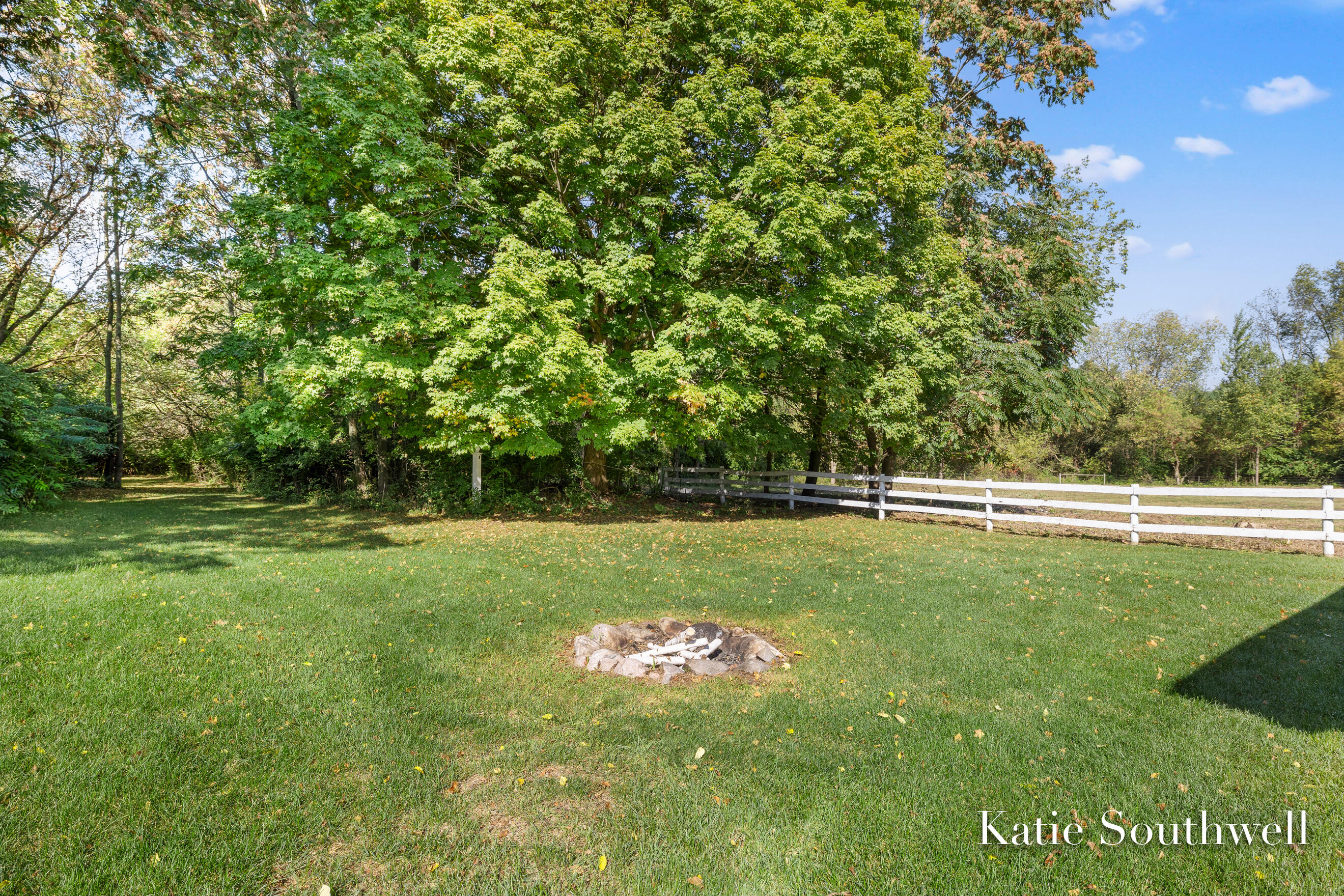 4875 Belding Road NE Rockford MI 49341
