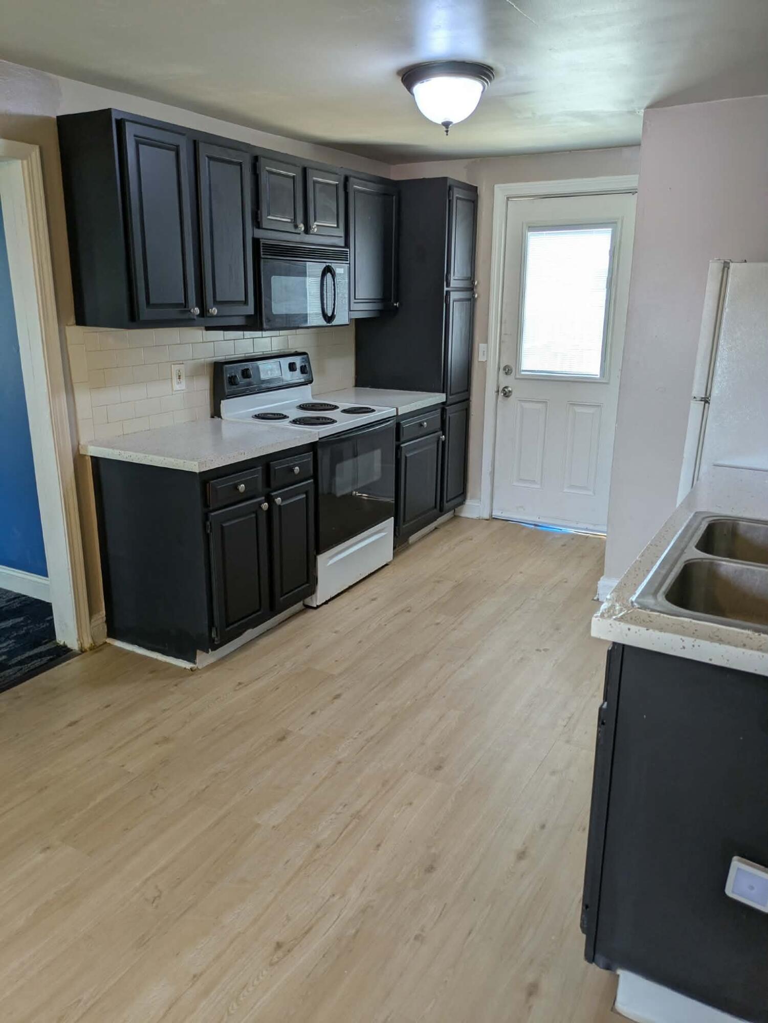 2232 Hoyle Avenue NW Grand Rapids MI 49544