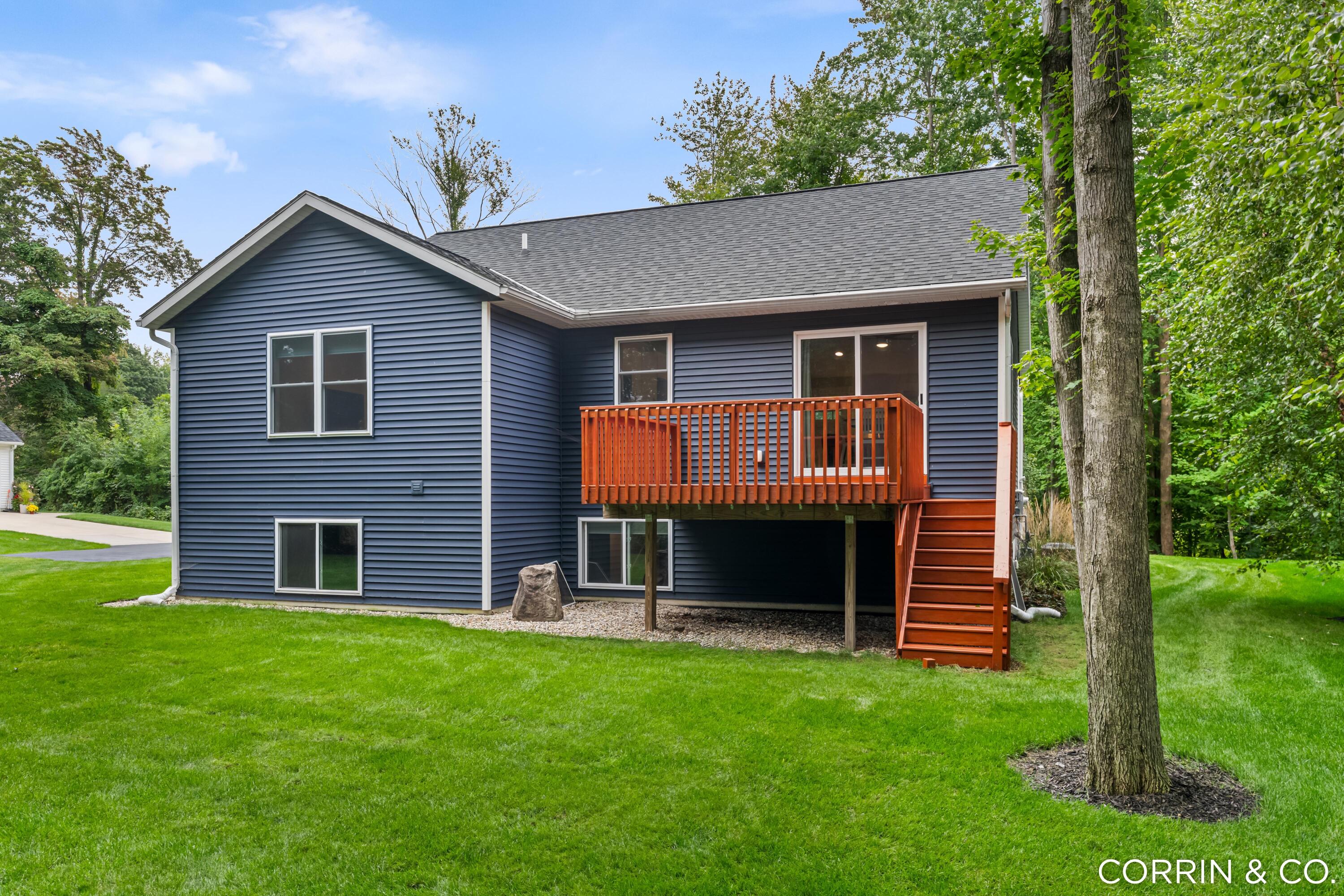 1541 W 32nd Street Holland MI 49423