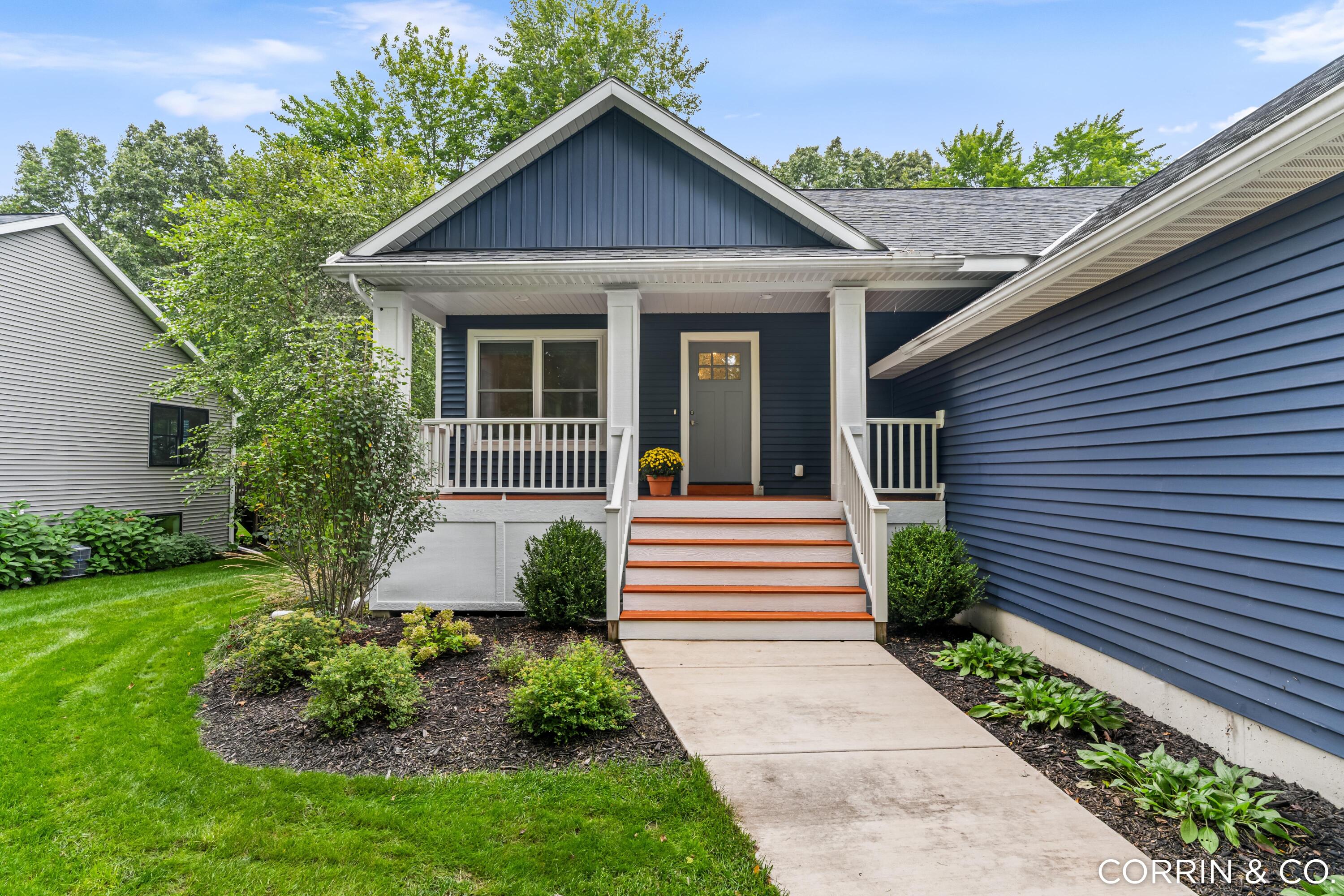 1541 W 32nd Street Holland MI 49423