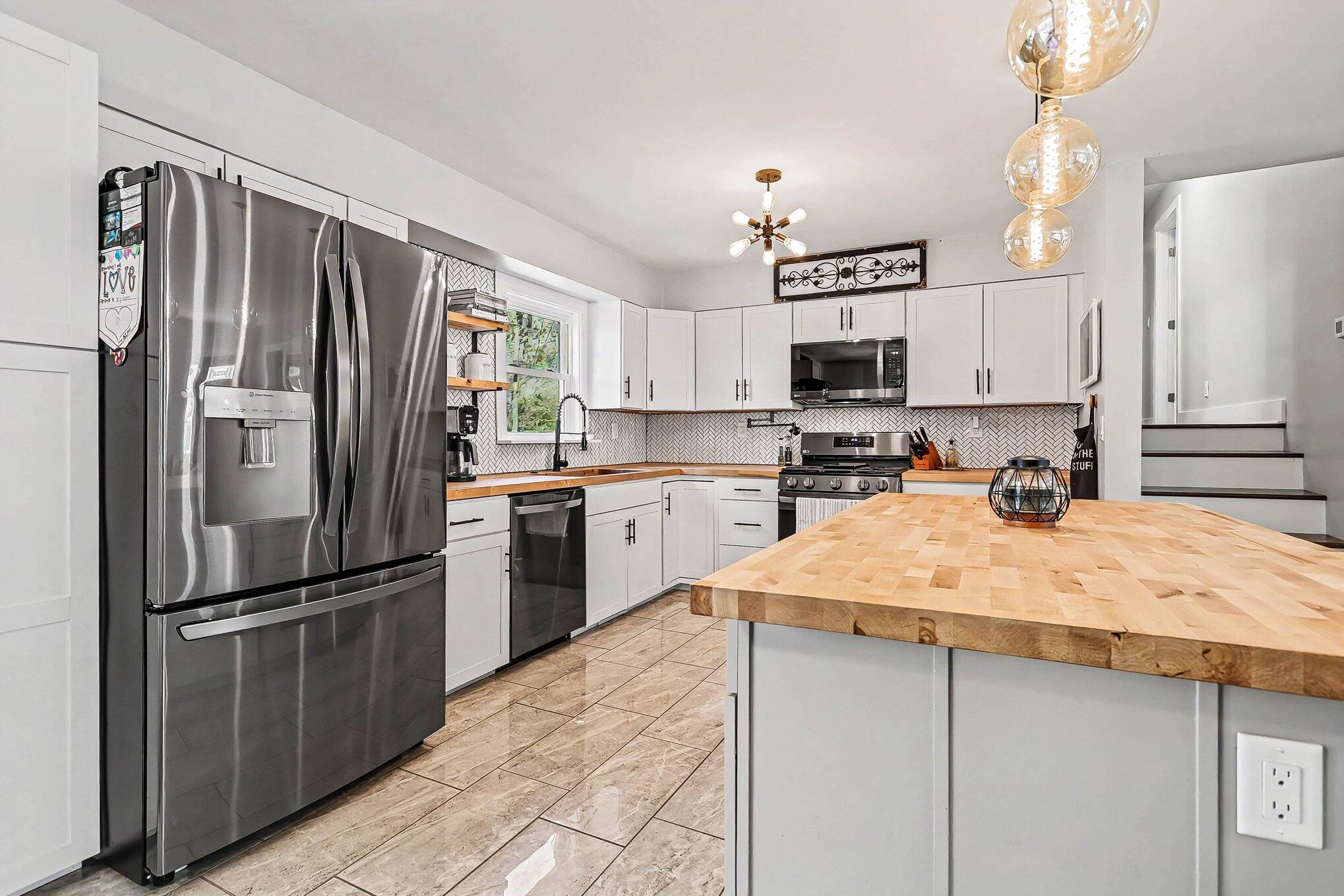 5988 Ponderosa Drive Stevensville MI 49127